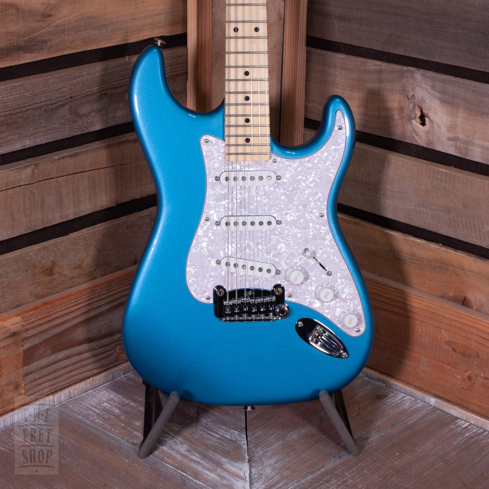 G&L Legacy エレキギター ブルー G&L Fullerton Deluxe Legacy Electric Guitar Caribbean