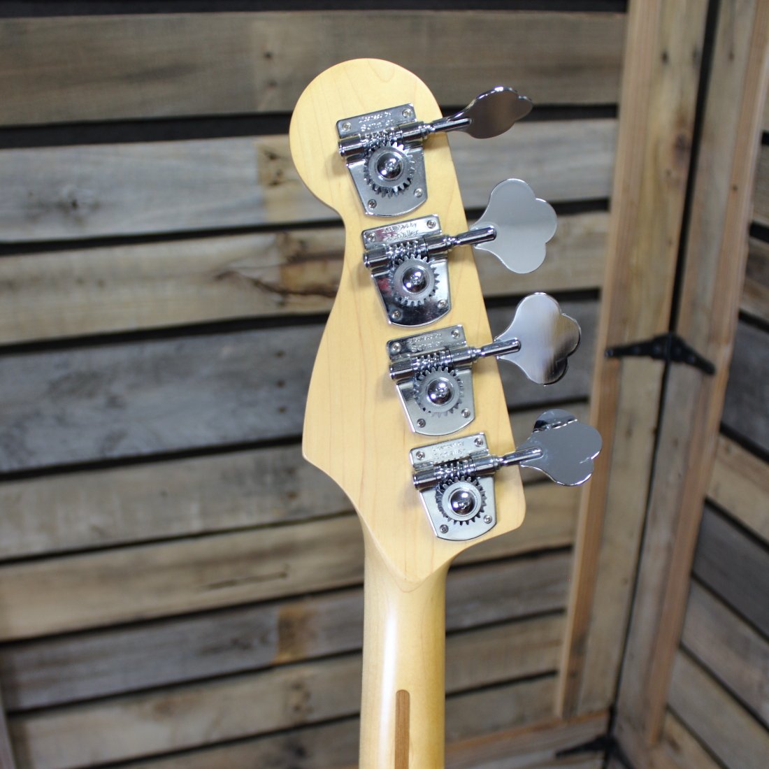ベース FENDER JazzBass Mexico 1992 FENDER Jazz Bass Custom Made in Mexico with EMG JHZ(USA