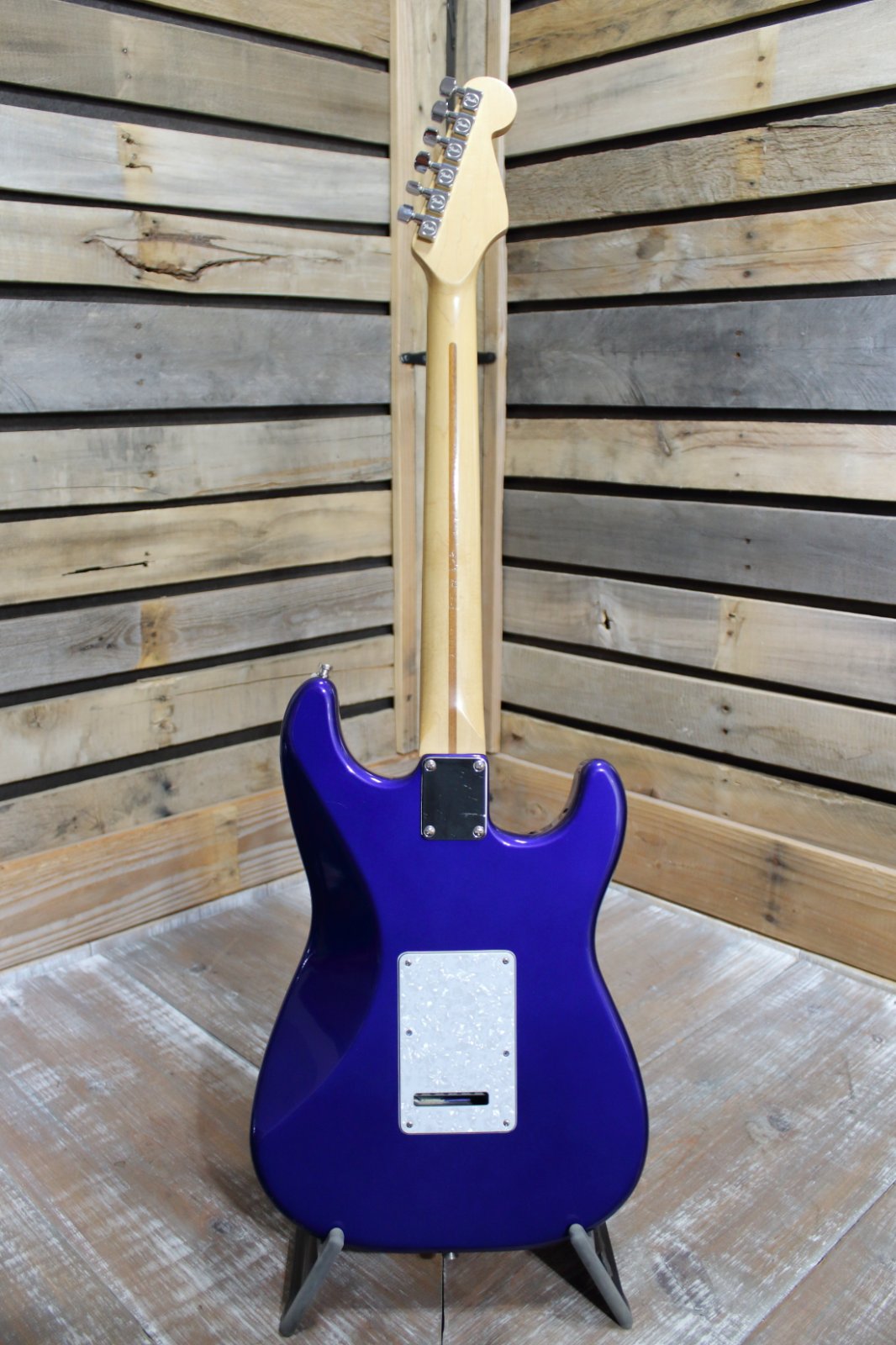 Vintage (1999) Fender Standard Mexican Stratocaster Left-Handed