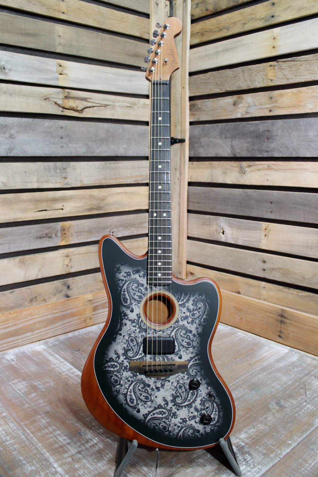 Used (2022) Fender Limited-Edition Acoustasonic Jazzmaster