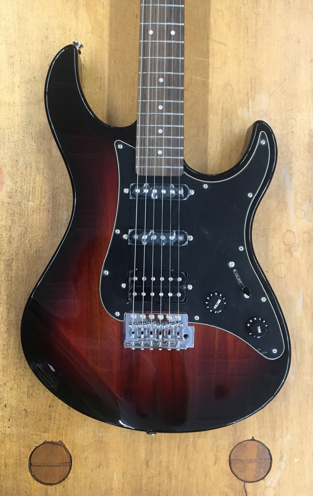 YAMAHA　pacifica Yamaha Pacifica Electric Guitar - Old Violin Sunburst