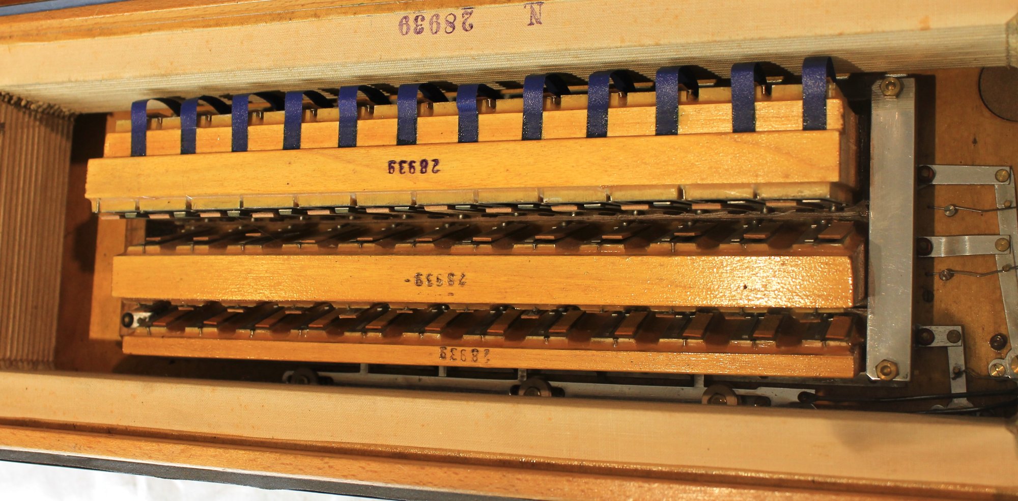 7080 - Midnight Gray Dallape Maestro Piano Accordion LMMH 41 120