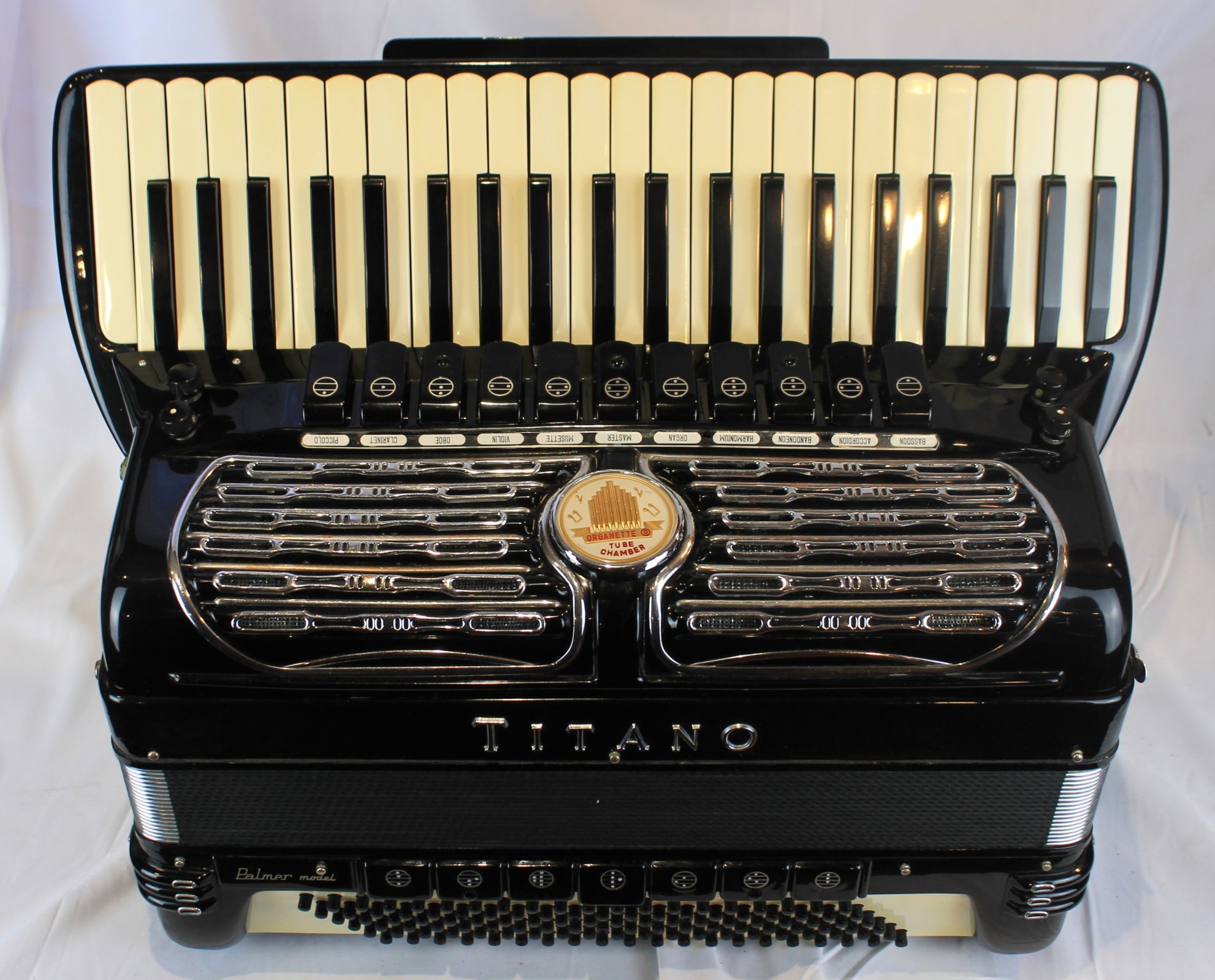 7279 - Black Titano Emperor Palmer Converter Piano Accordion LMMH