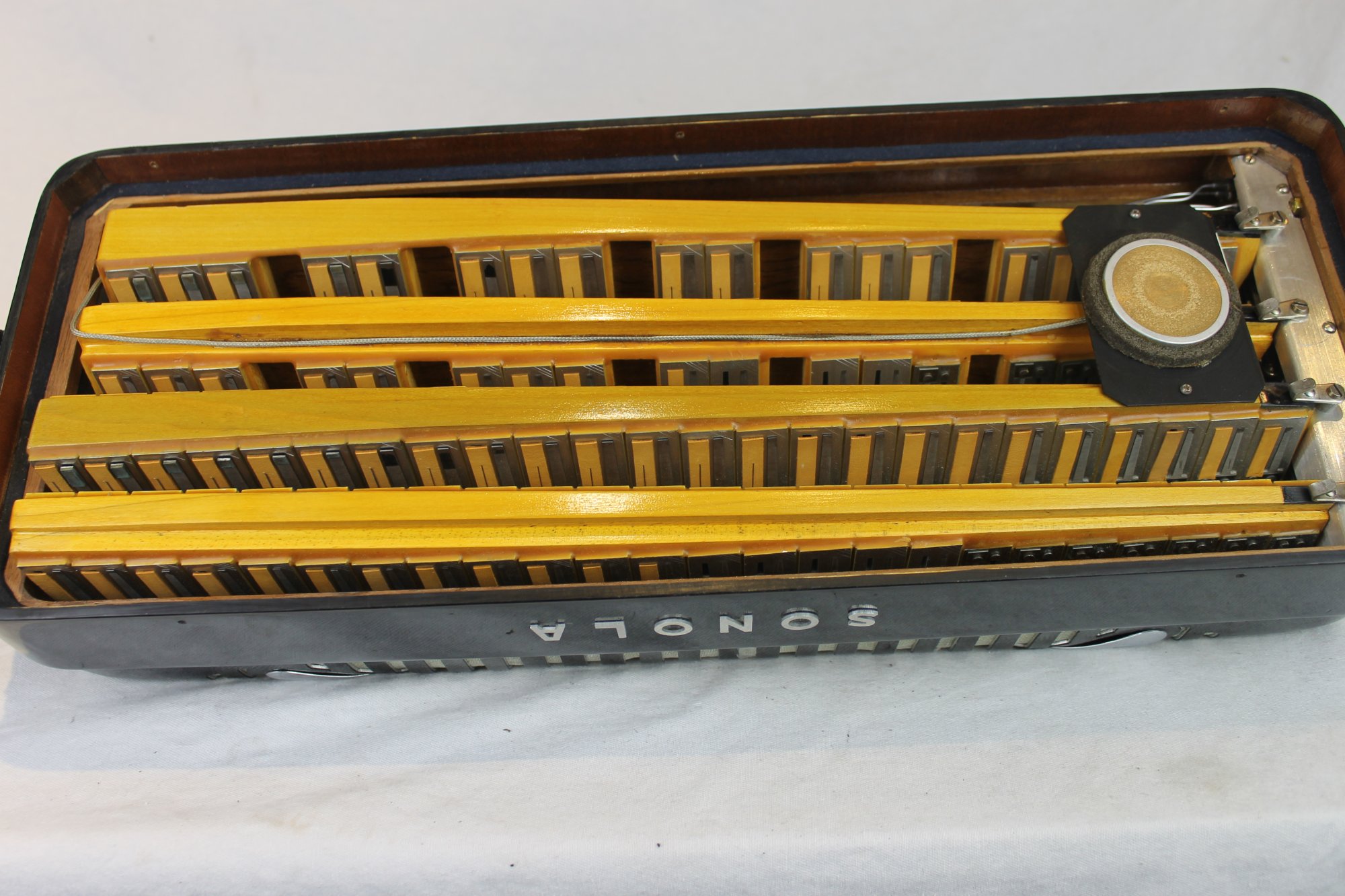 4994 - Black Sonola AA7 Piano Accordion LMMH 41 120