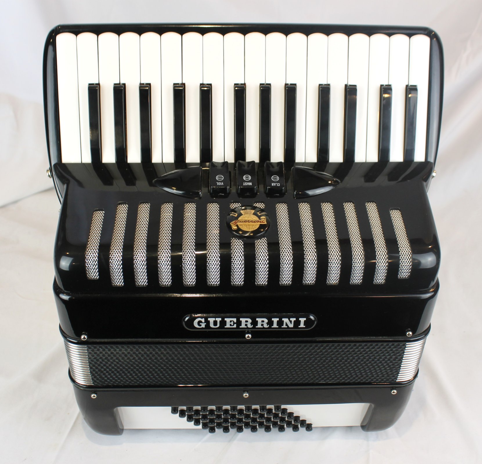 GUERRINI アコーディオン 黒 1852 - Certified Pre-Owned Black Guerrini Bambino Piano Accordion