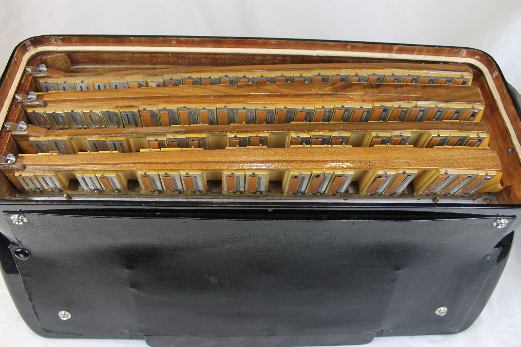4971 - Black Excelsior Excelsiola 714 Piano Accordion LMMH 41 120