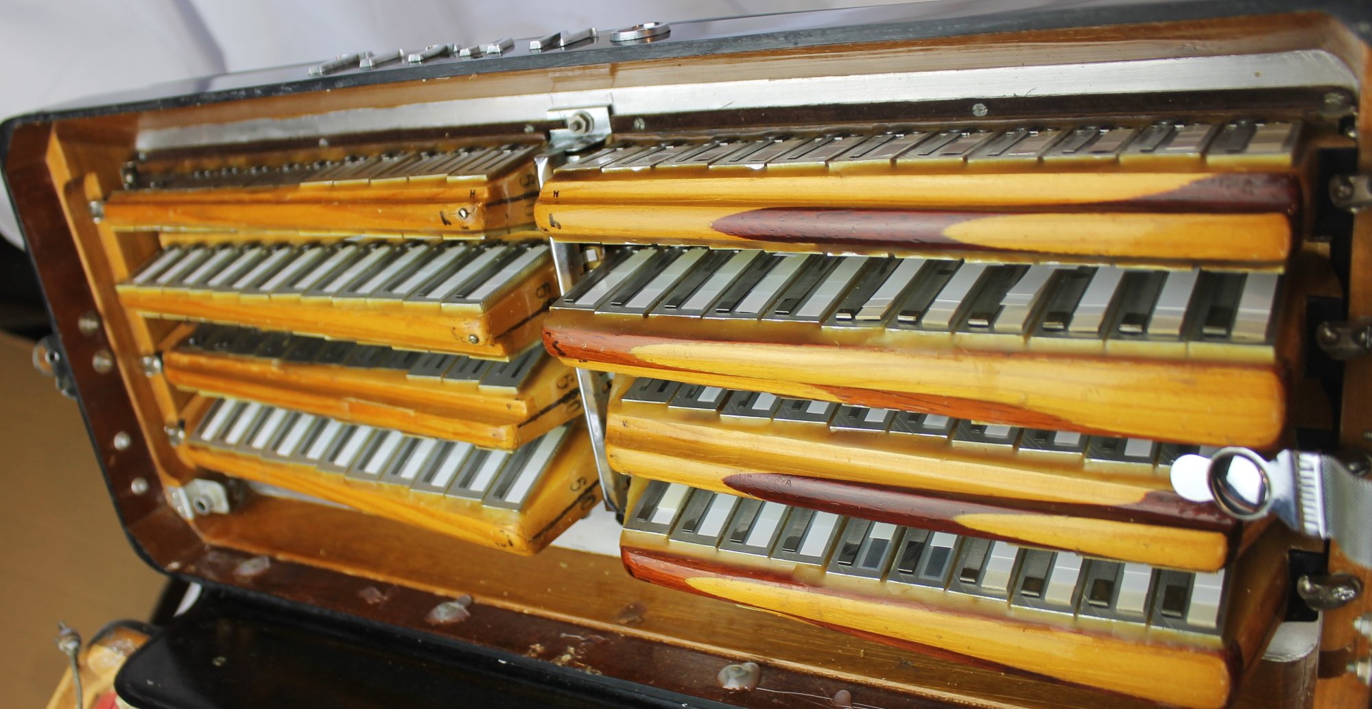 7279 - Black Titano Emperor Palmer Converter Piano Accordion LMMH