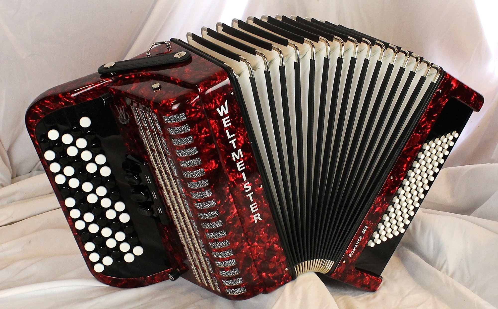 NEW Red Weltmeister Romance 602 Chromatic Button Accordion B