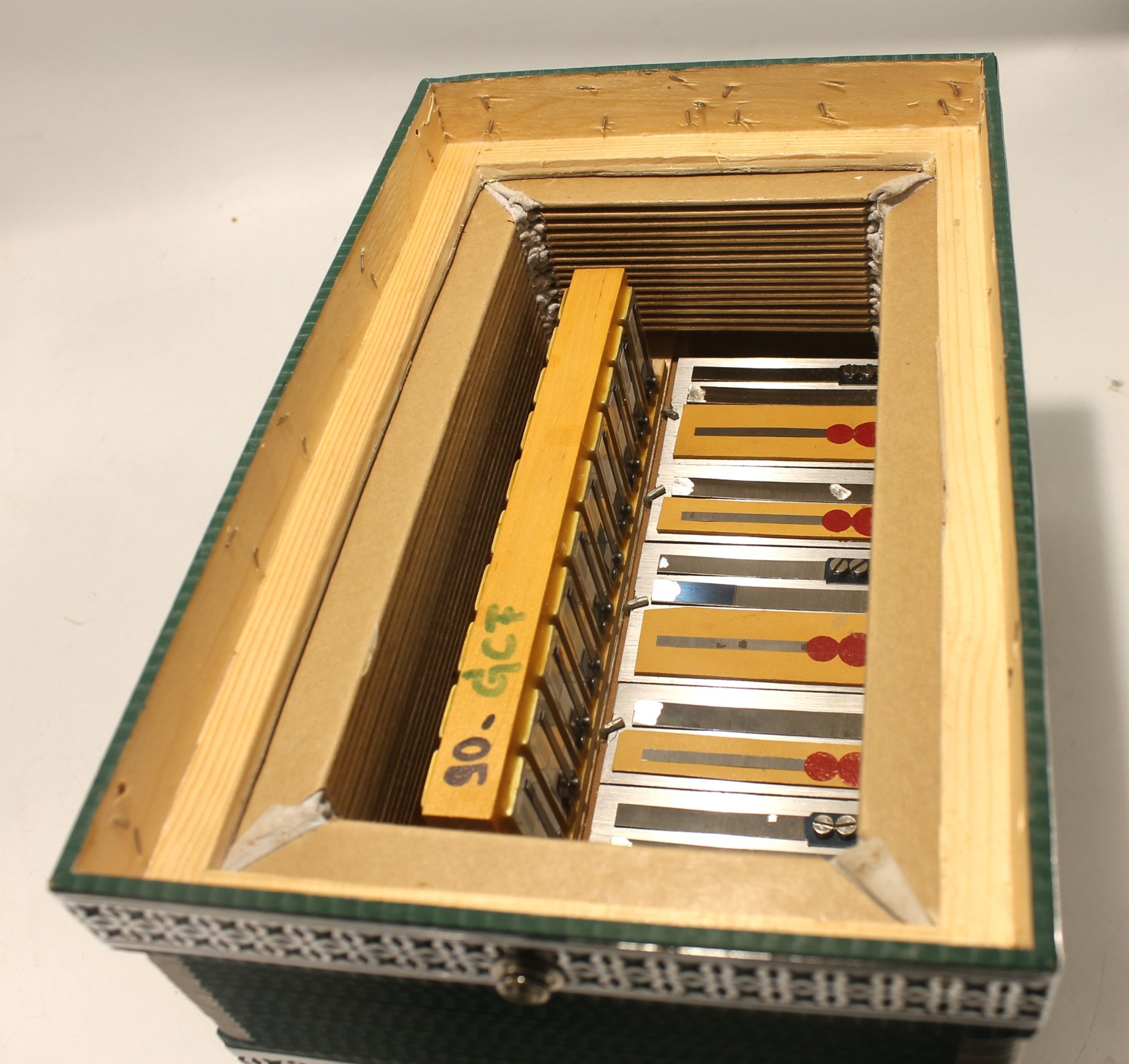 5450 - Alpine Melodija Menges Steirische Diatonic Button Accordion