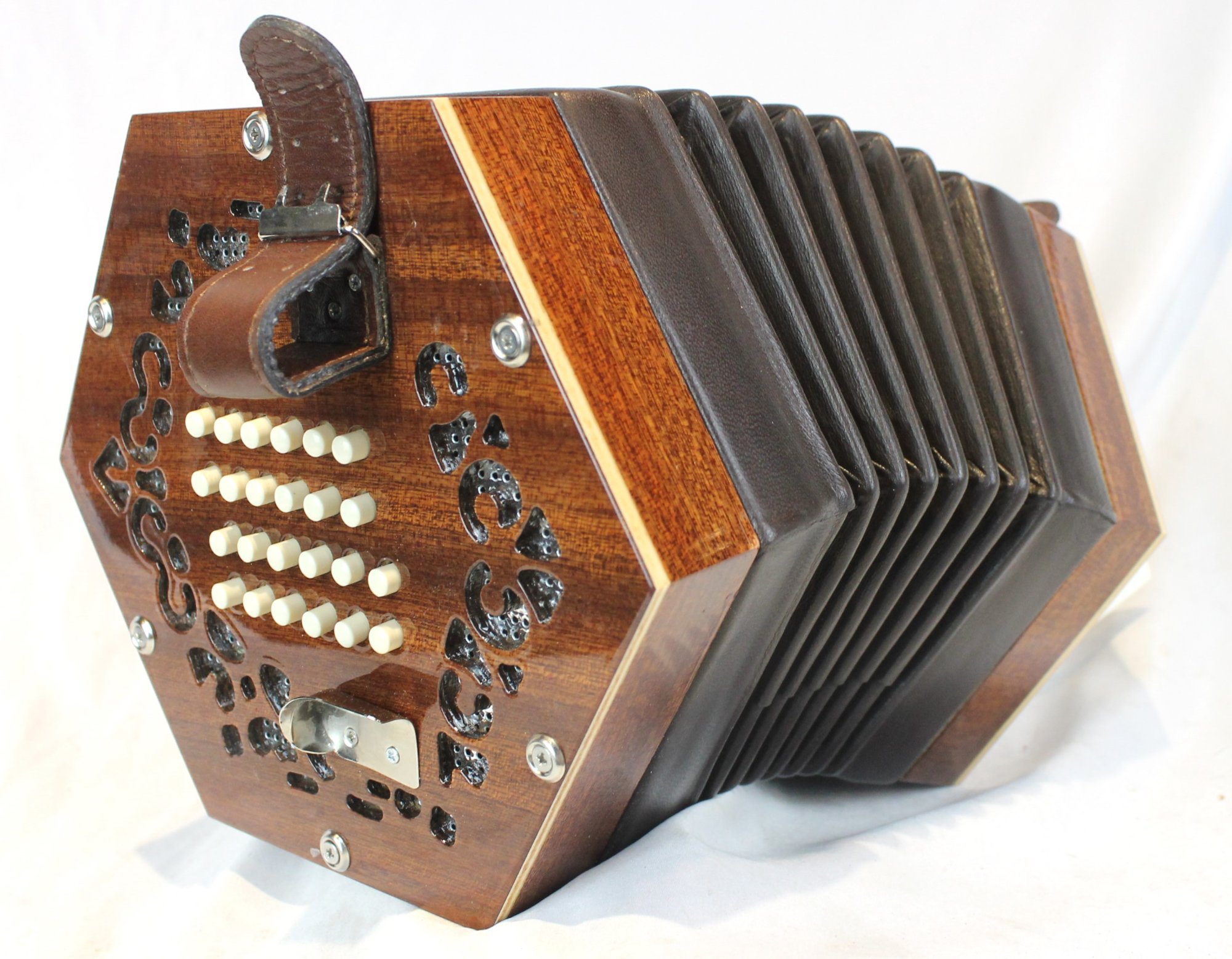 NEW Mahogany Stagi A-48 English Concertina Treble M 48 NEW Mahogany Stagi A-48 English Concertina Treble M 48