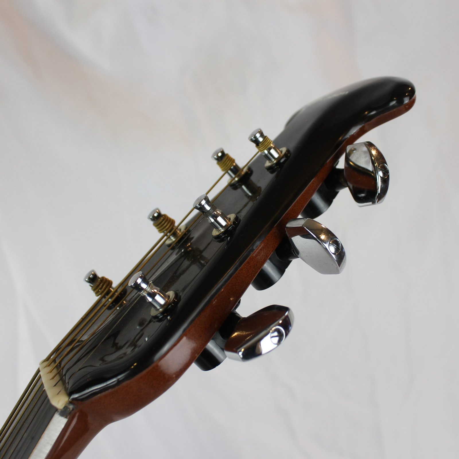 7586 - Sunburst Matrix By Ovation 1132 Six String Acoustic Guitar