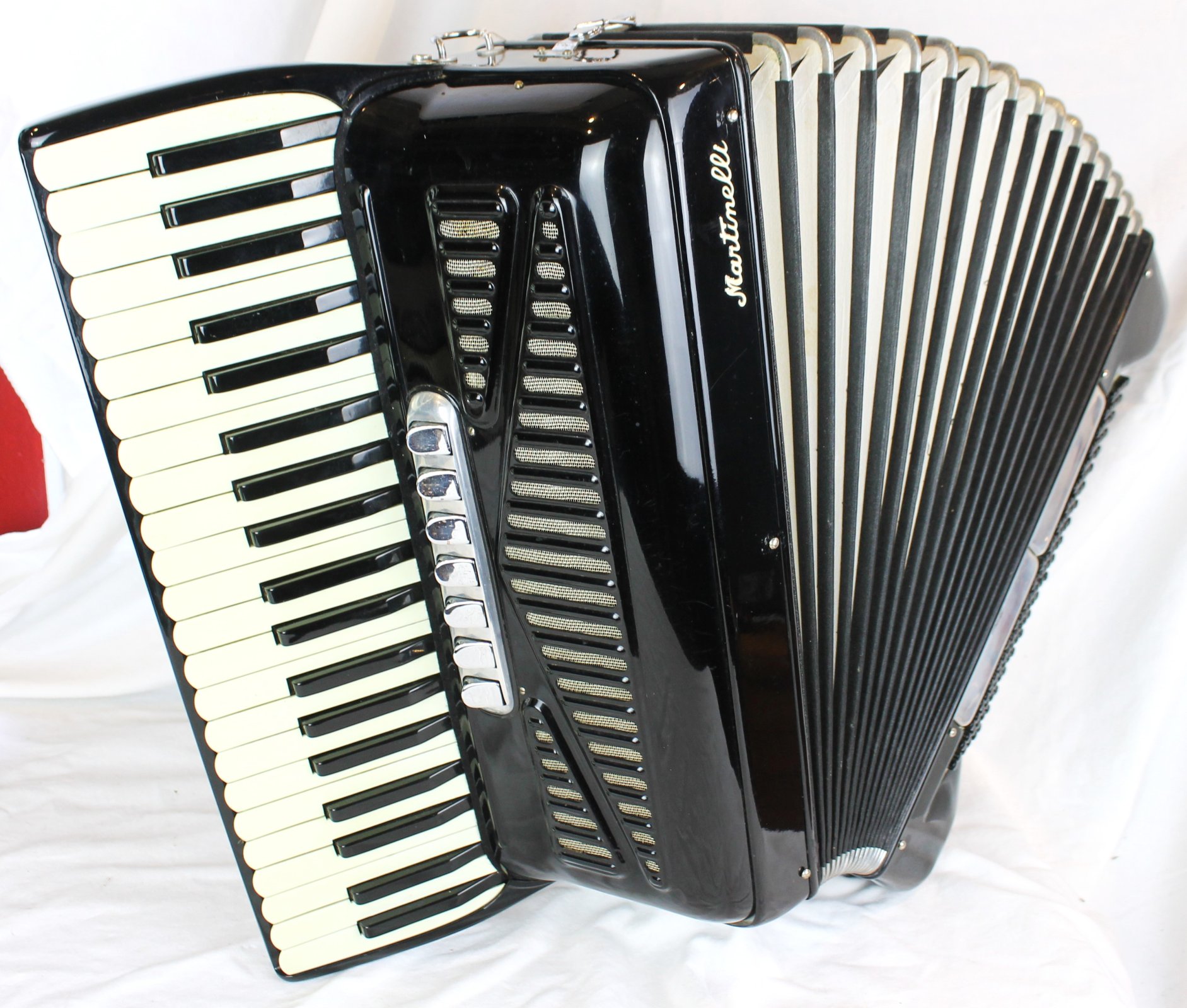 7561 - Black Martinelli Piano Accordion LMH 41 120