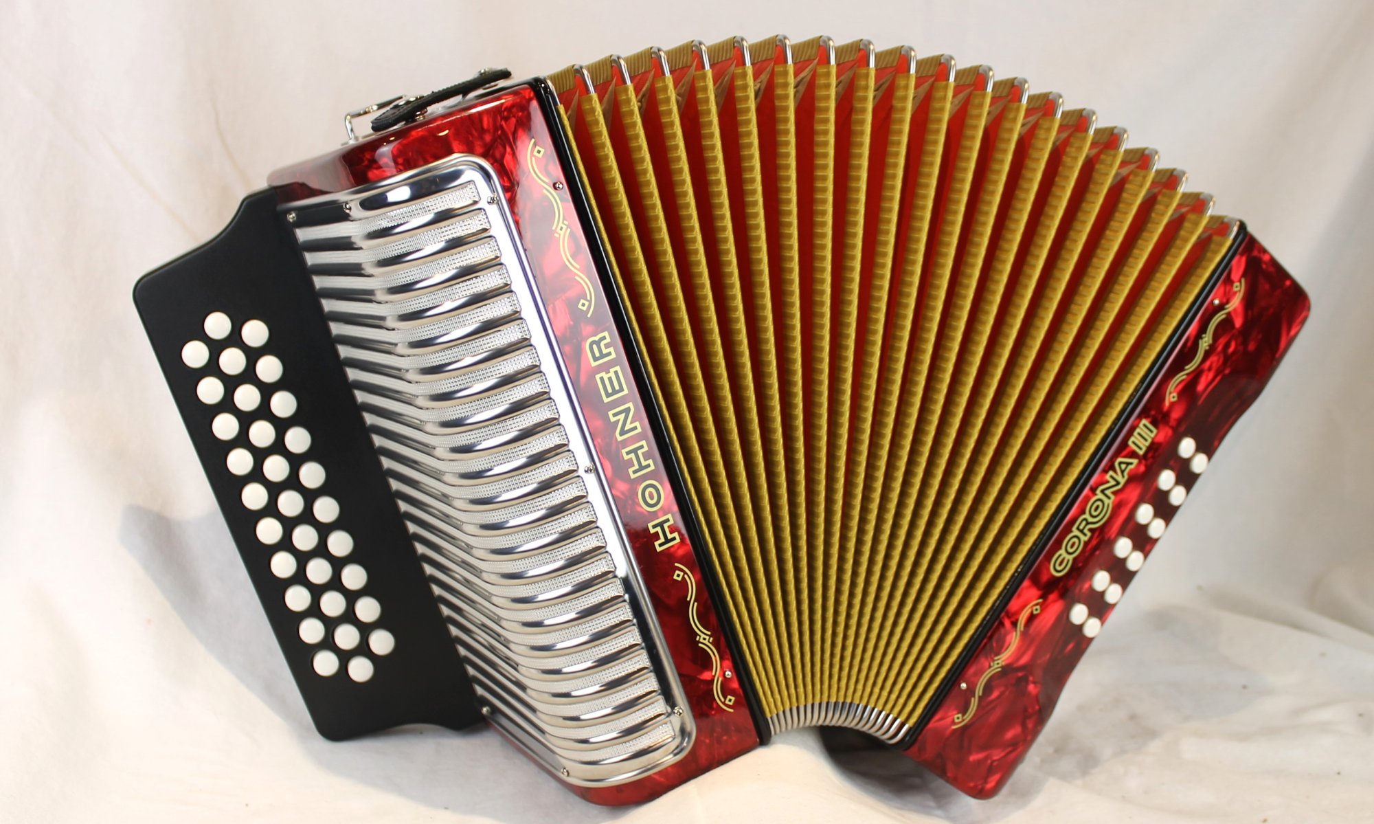 NEW Red Hohner Corona III Button Accordion ADG La 31 12