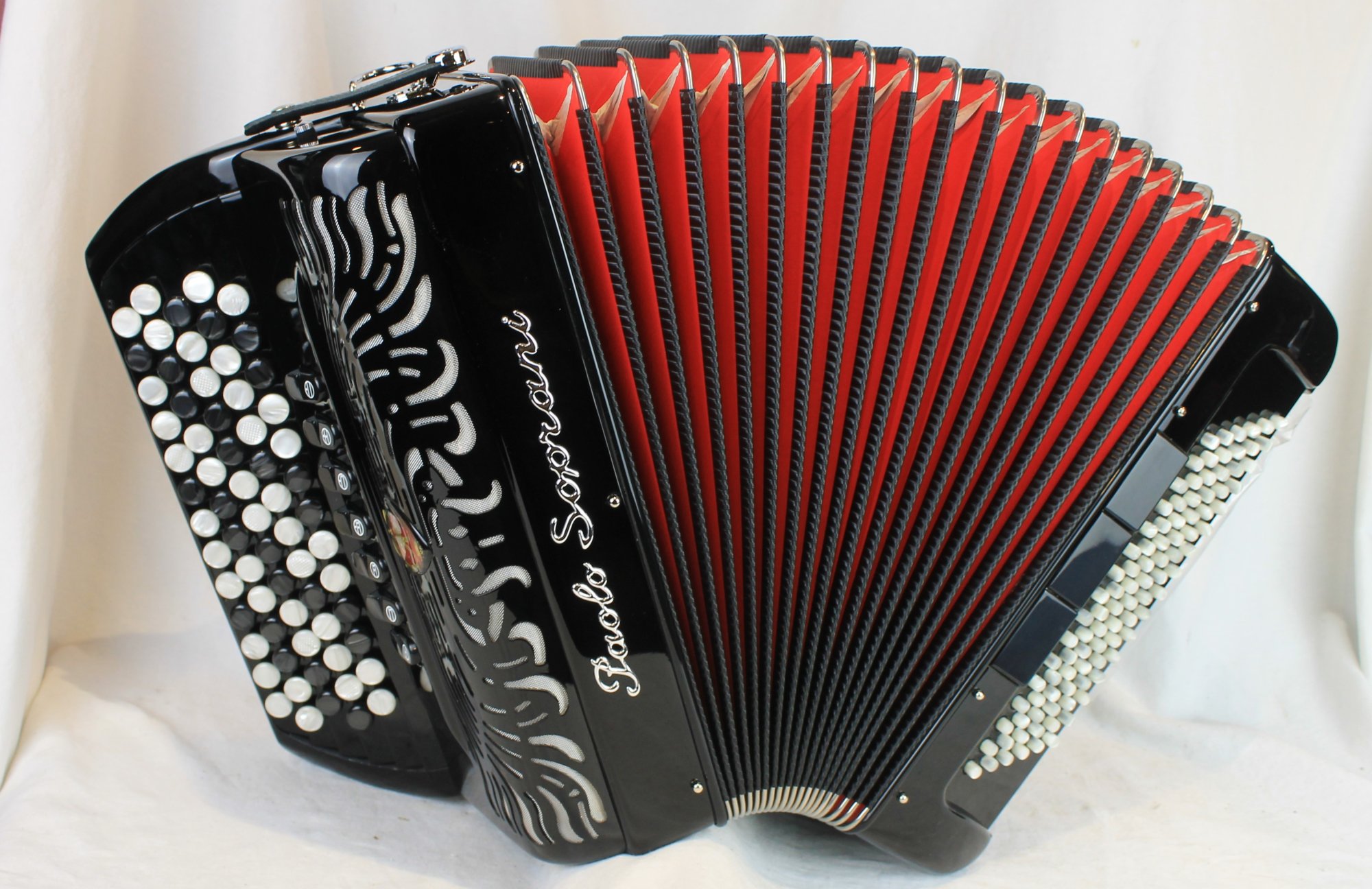 PAOLO SOPRANI ボタン式アコーディオン　120ベース　クロマチック PAOLO SOPRANI ボタン式アコーディオン 120ベース クロマチック