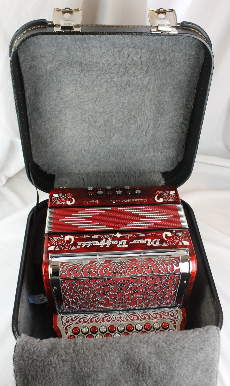 NEW Wild Cherry Dino Baffetti Tex Mex III/34 Portuguese Concertina