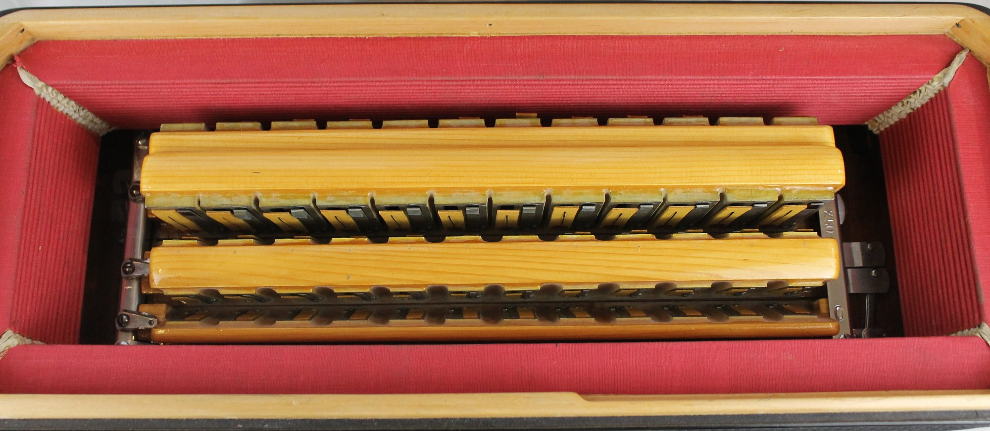 8304 - Black Mussi Piano Accordion LMMH 41 120