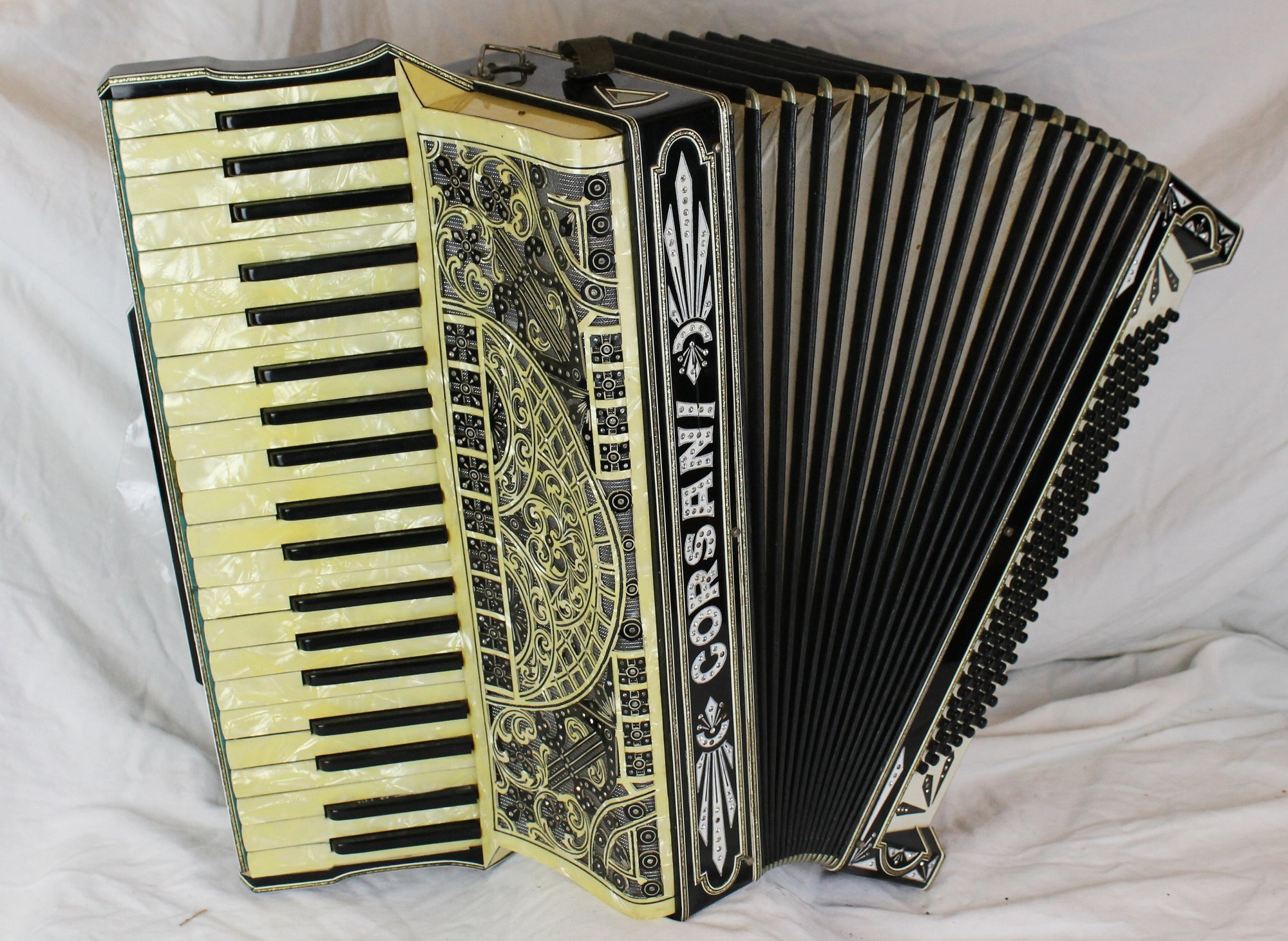 8325 - Black Art-Deco Corsani Piano Accordion LMMM 41 120