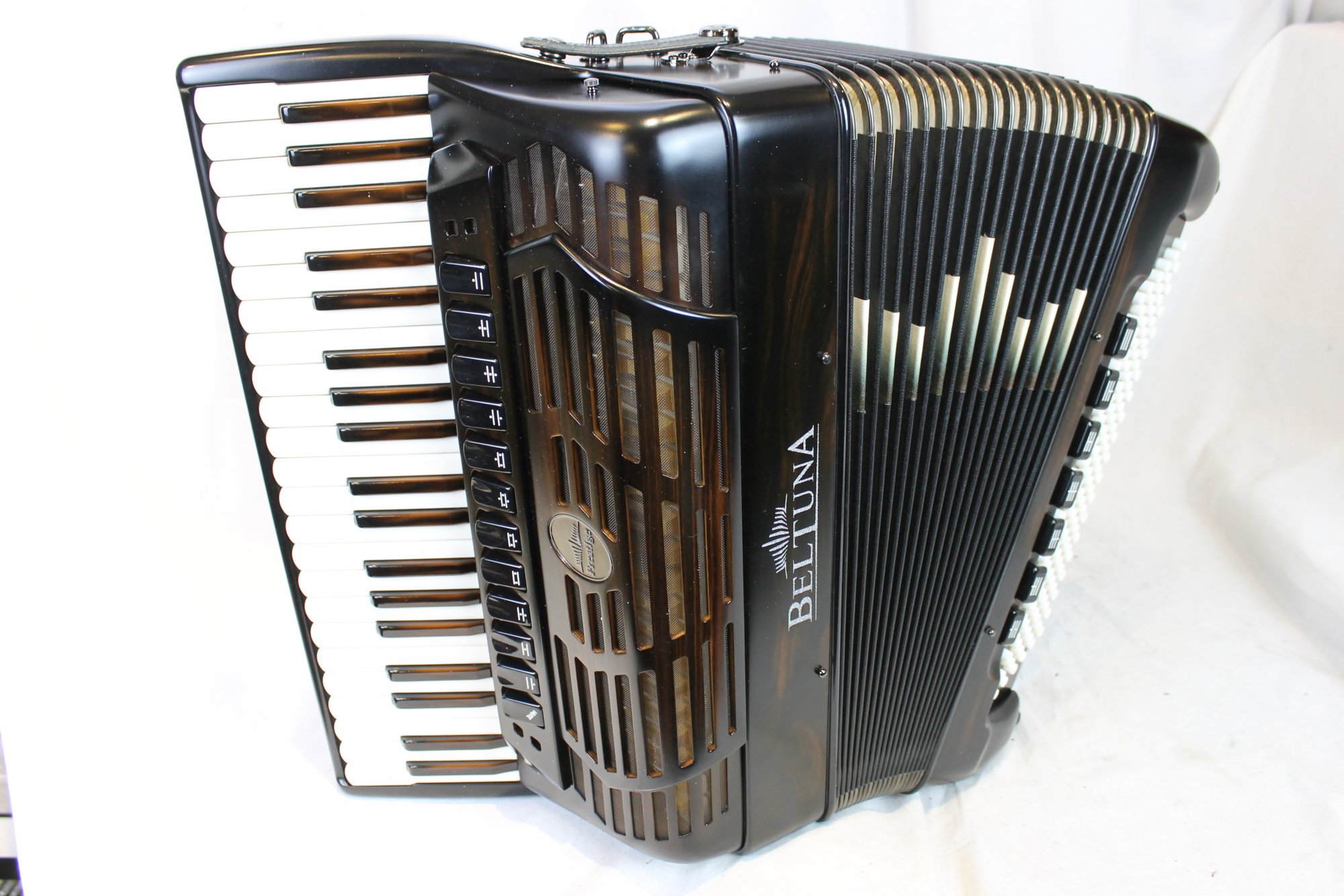 NEW Ebony Beltuna Prestige IV Slender Piano Accordion LMMH 41 120