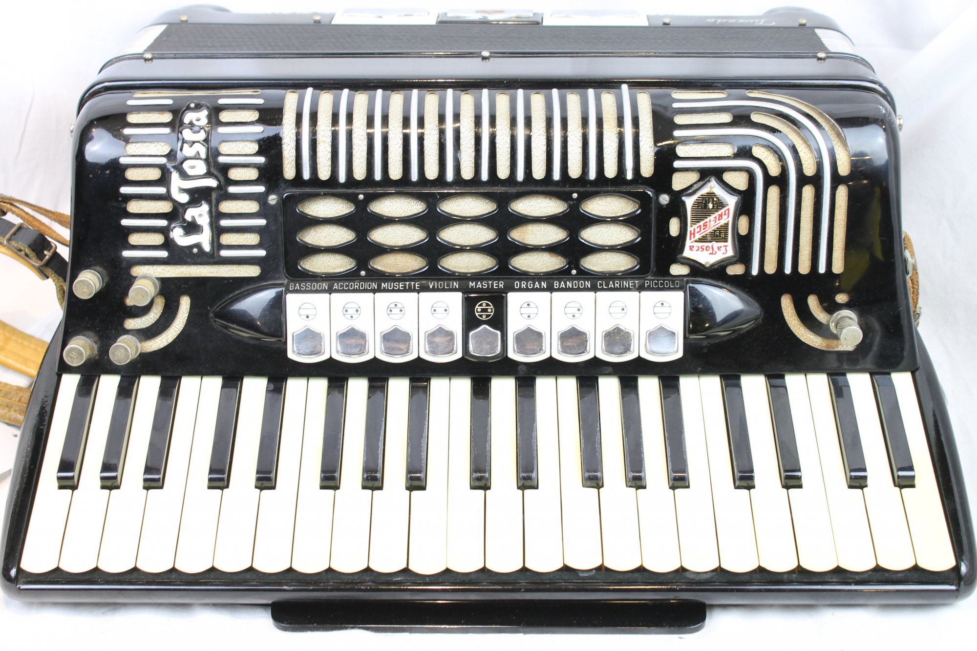 3140 - Black La Tosca Tuxedo Piano Accordion LMMH 41 120