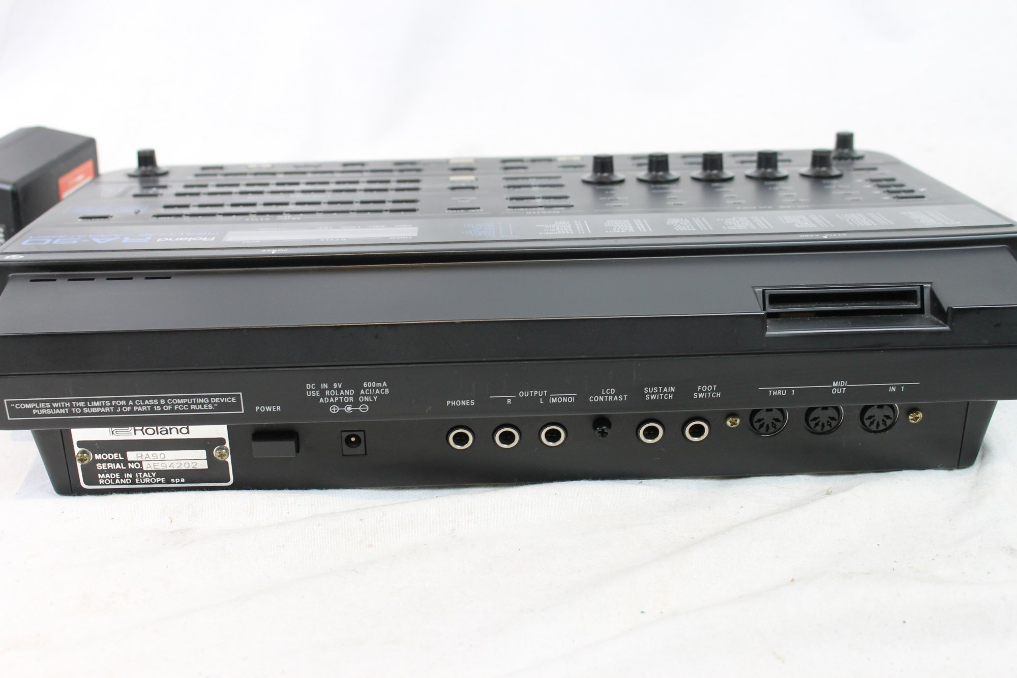 3381 - Roland RA-90 RealTime Midi Arranger