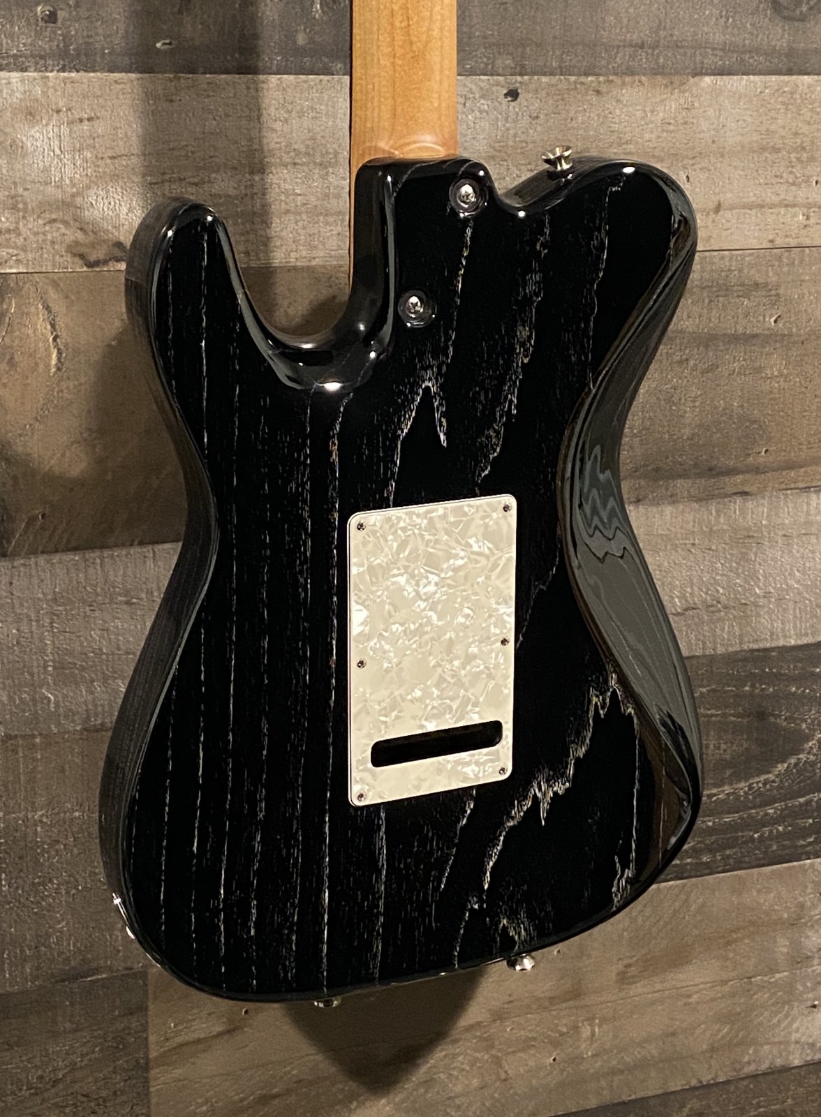 ギター Tom Anderson The Classic Dog hair Tom Anderson Classic White with Black Dog Hair Satin Guitar