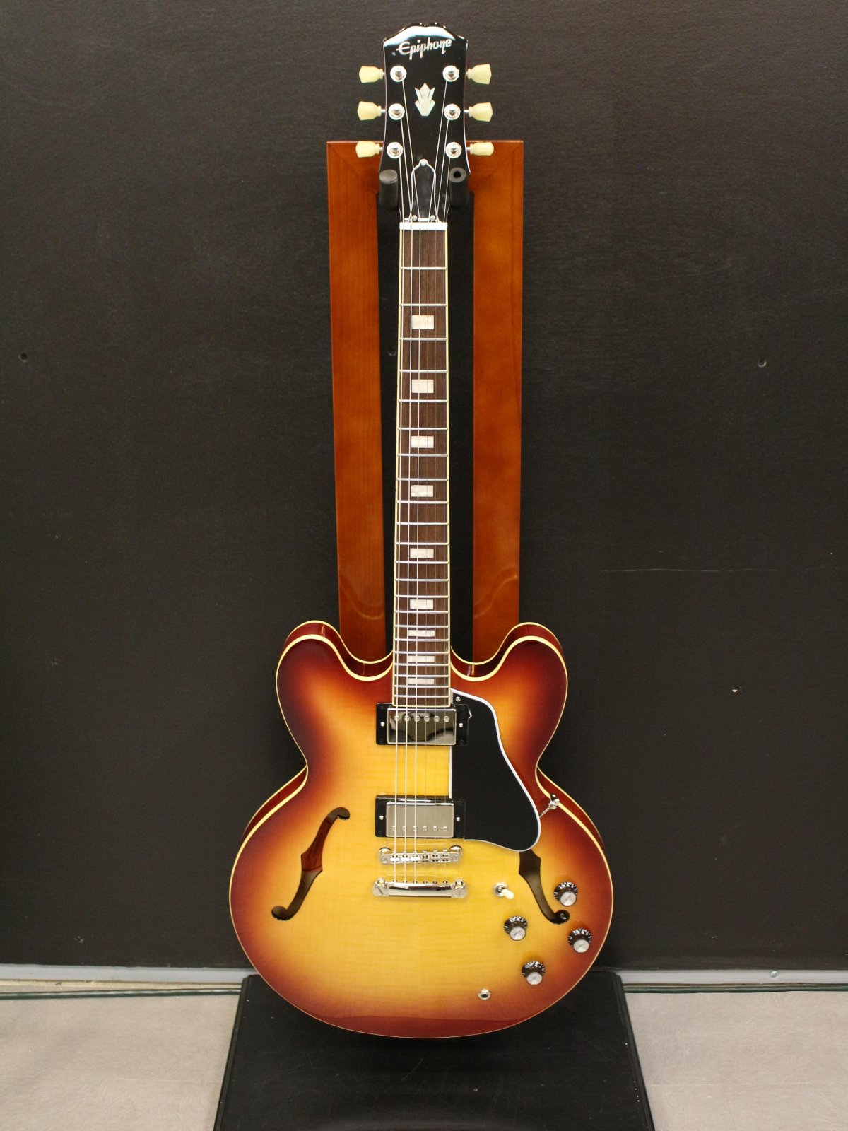 Epiphone ES-335 Figured Raspberry Tea Burst - 711106045122