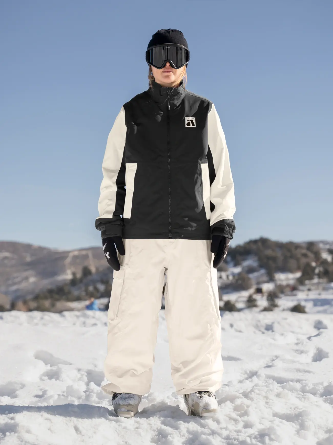 Armada Sarin 2L Insulated Jacket - Black/Cream