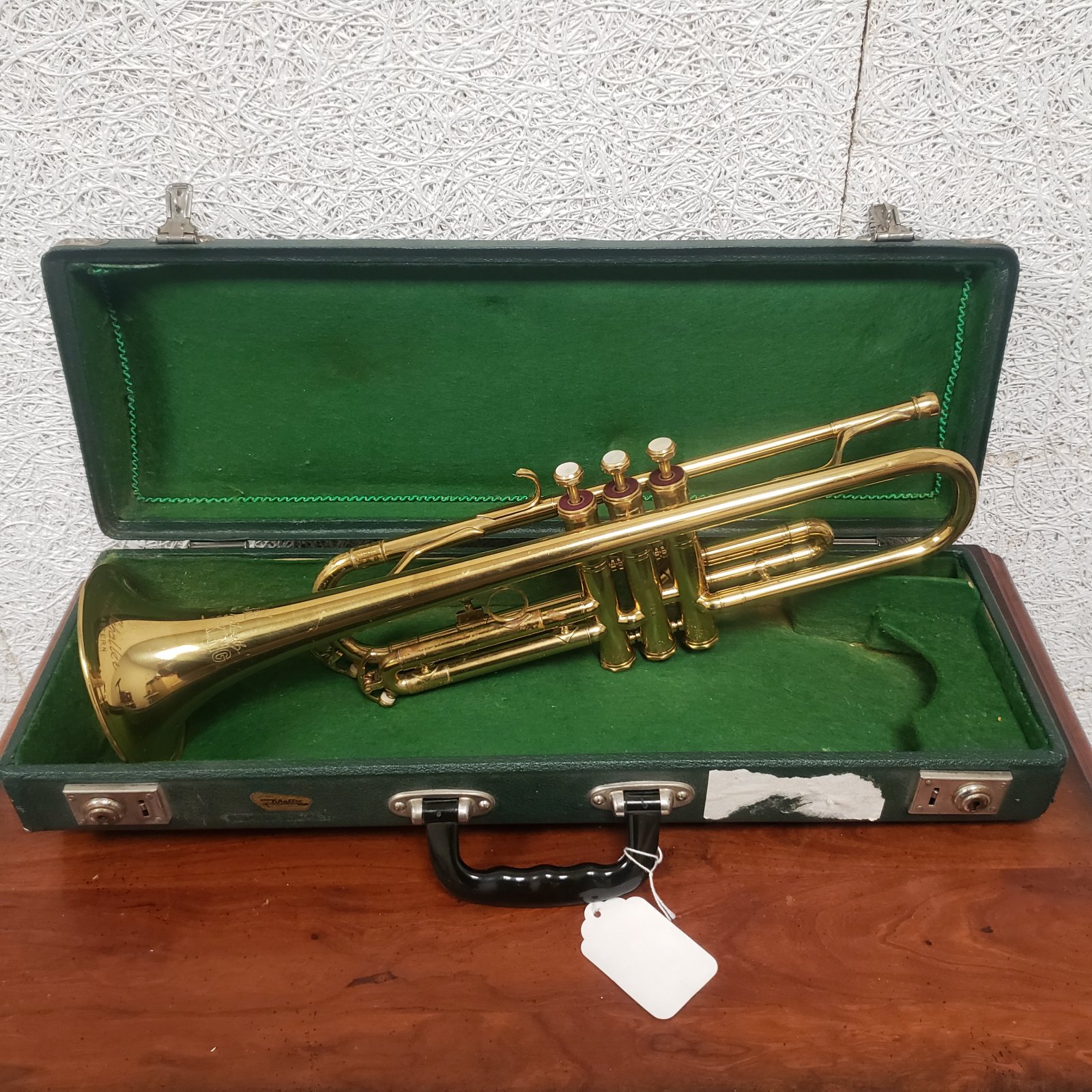 Used Julius Keilventh Tone King Trumpet w/ case - 127941