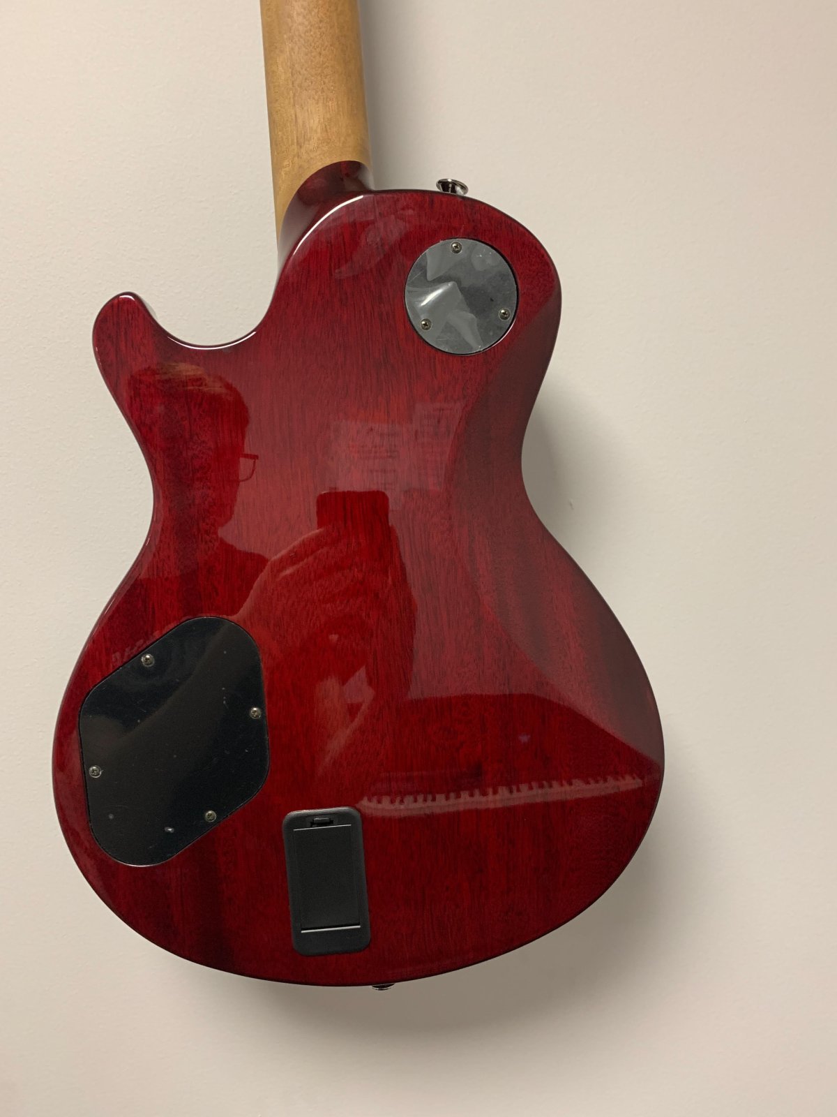 USED Charvel Desolation DS-1 Trans Red Flame Electric Guitar w