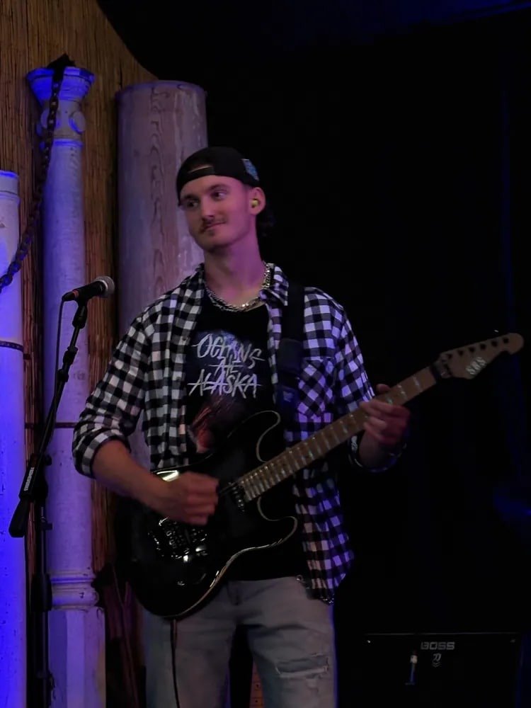 Eric &mdash; Hilton Music Center instructor