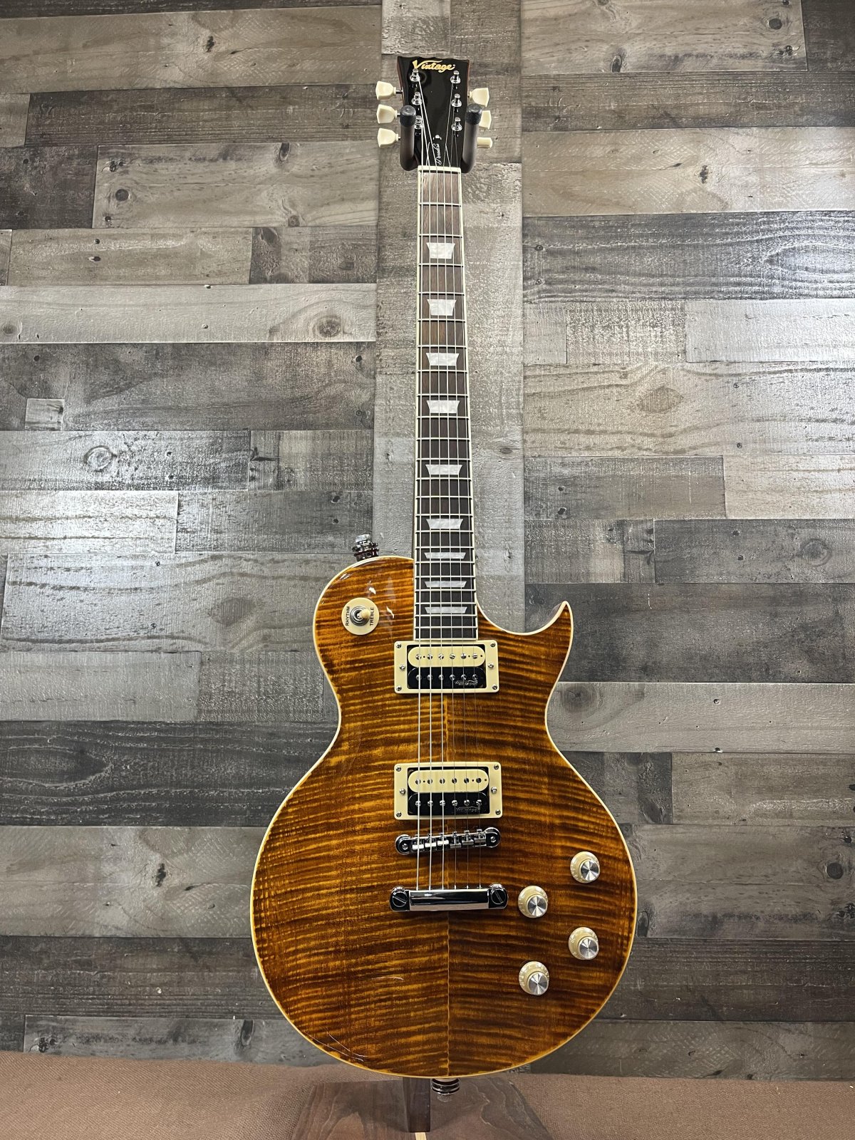 ギター DeliciousTaylormade FUXXONLY AntiguaLTD 7 String Semi Hollow Electric Guitar F Hole Jazz Guitar Maple Body