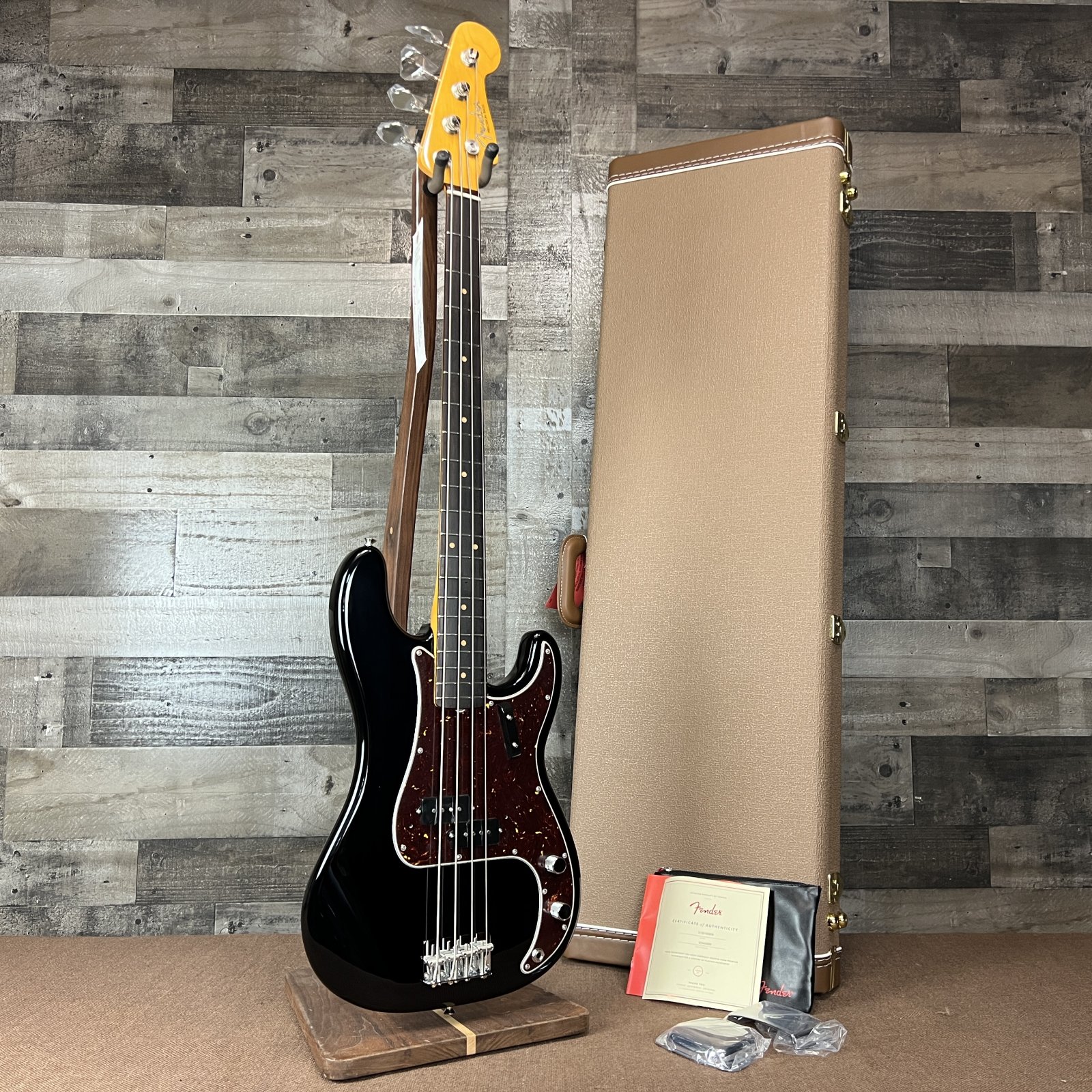 Fender American Vintage II 1960 Precision Bass - Black w
