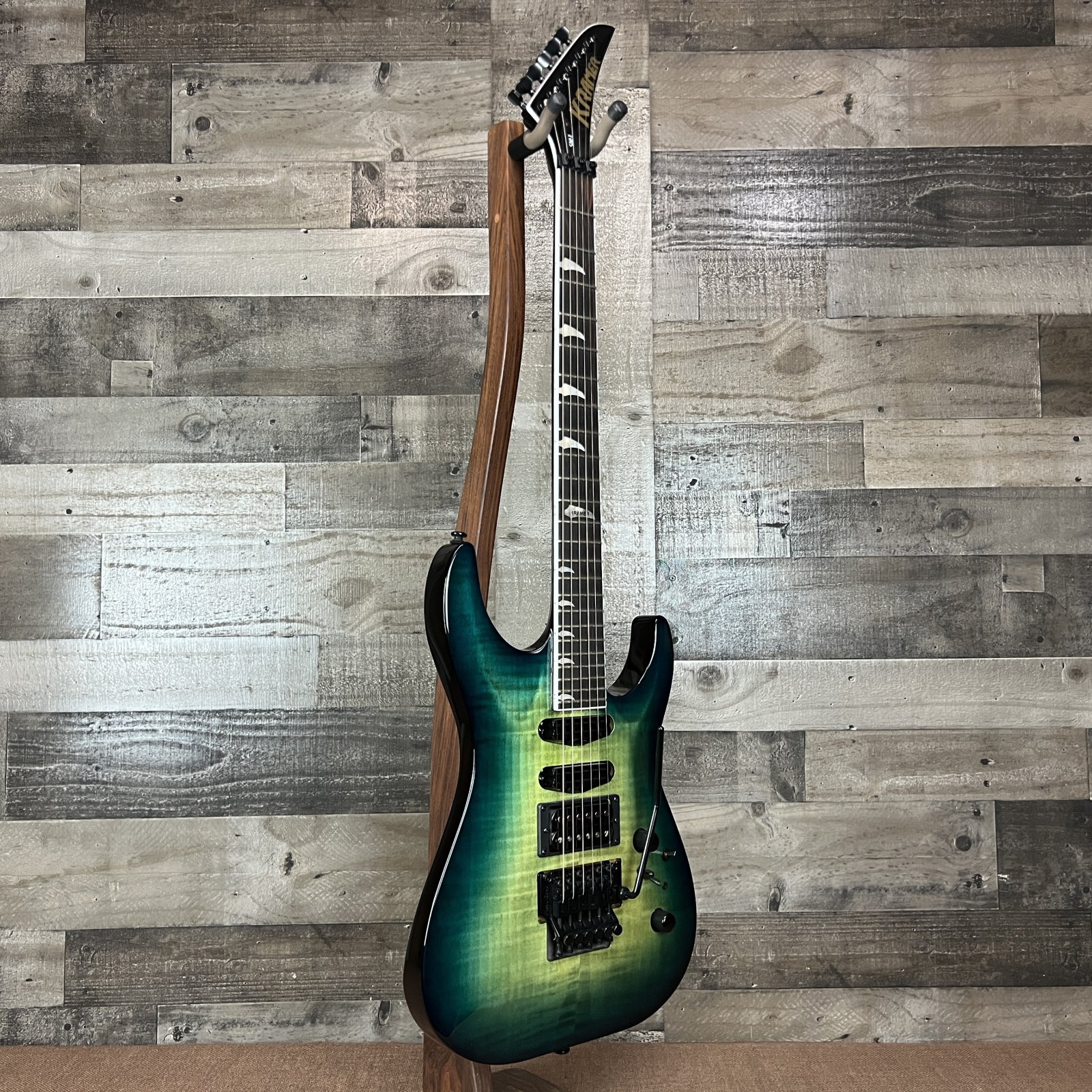 Kramer SM-1 Figured Electric Guitar - Caribbean Blue