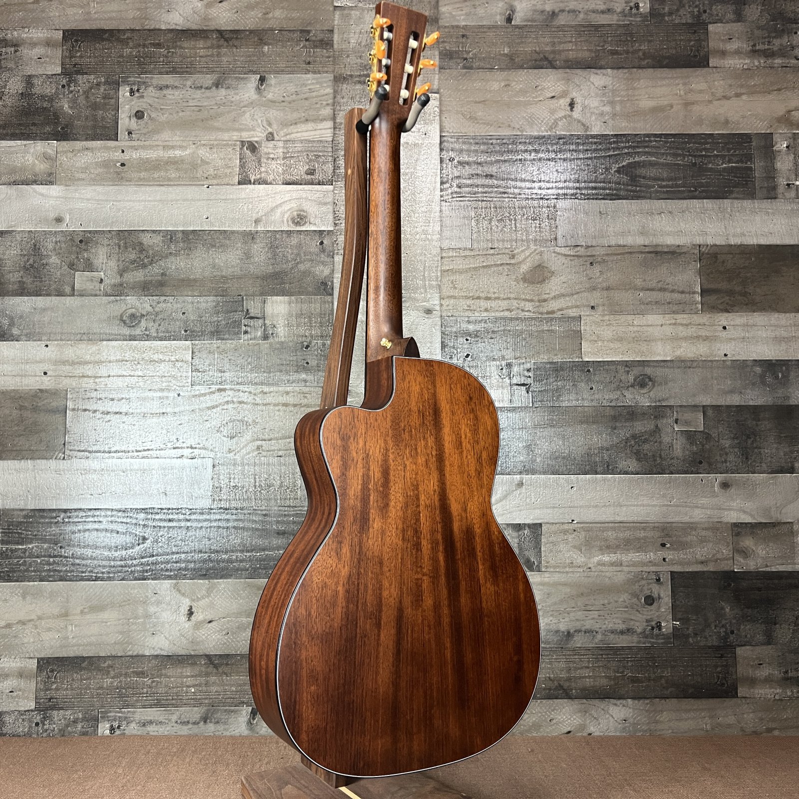Martin 000C12-16E Nylon Acoustic-Electric Guitar - Natural