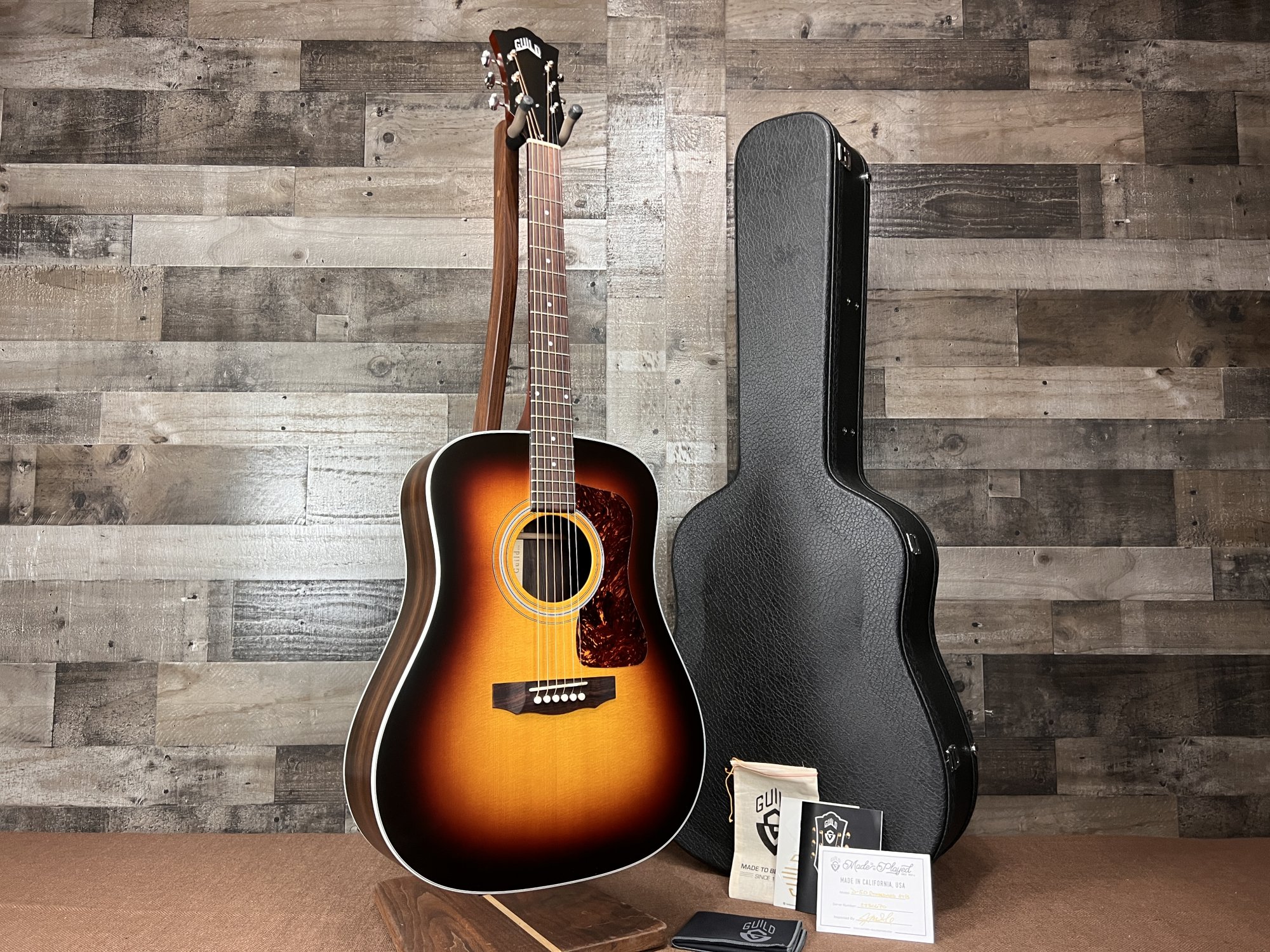 Guild D-50 Standard Dreadnought Acoustic Guitar - Antique
