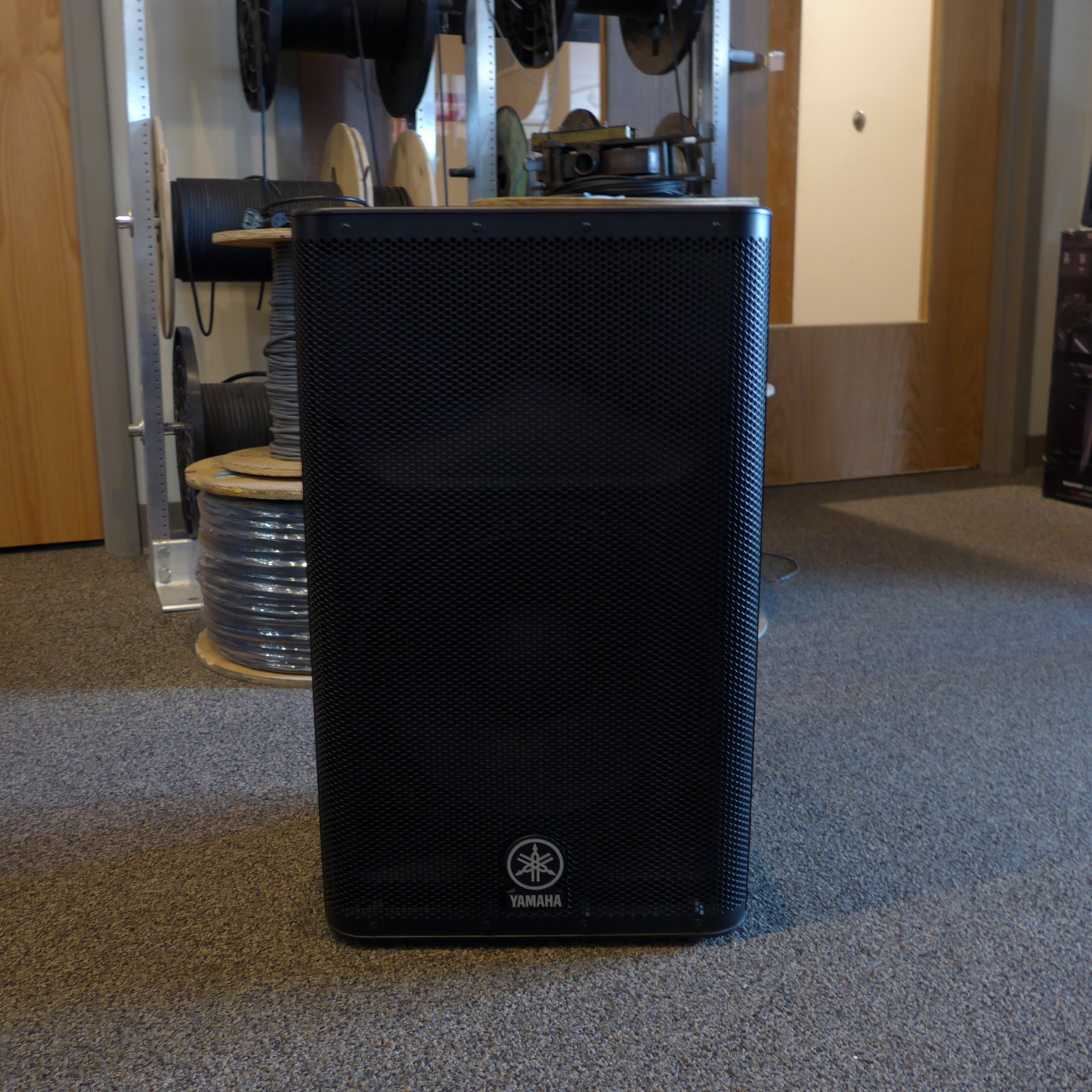 used yamaha dxr12