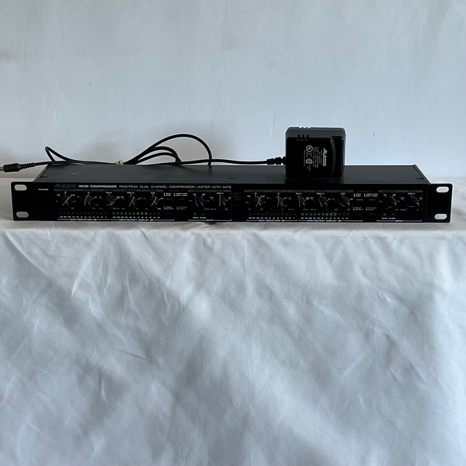 Alesis 3630 Compressor (Used) | FrontEndAudio.com