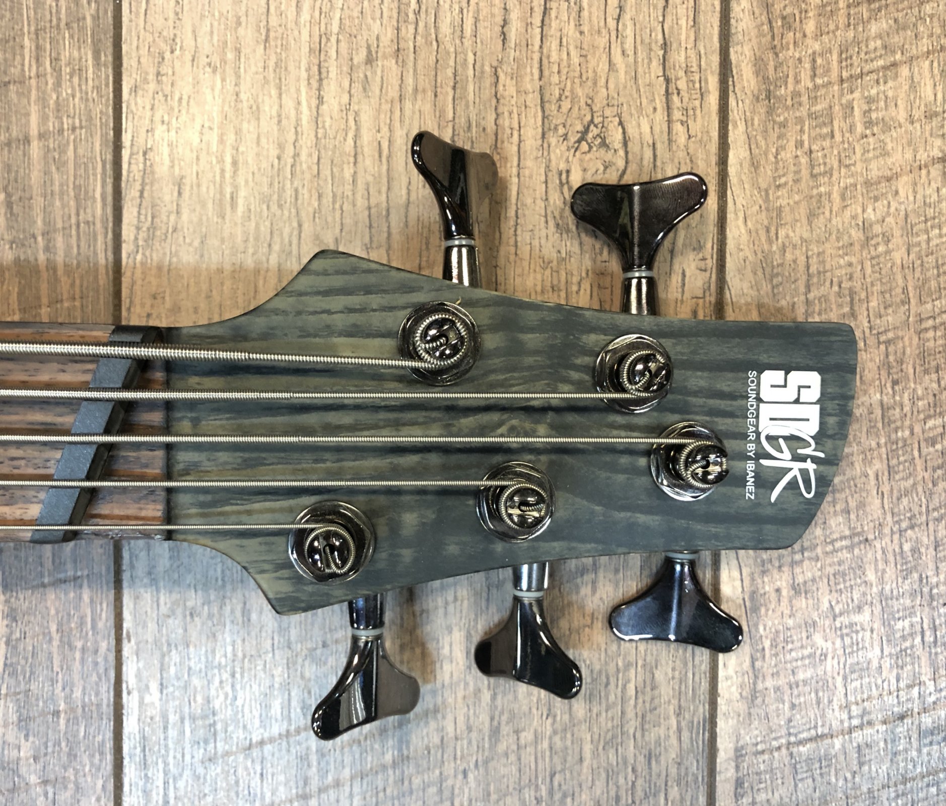USED - Ibanez SRFF805 5 String Multi-Scale Bass w/soft case SN