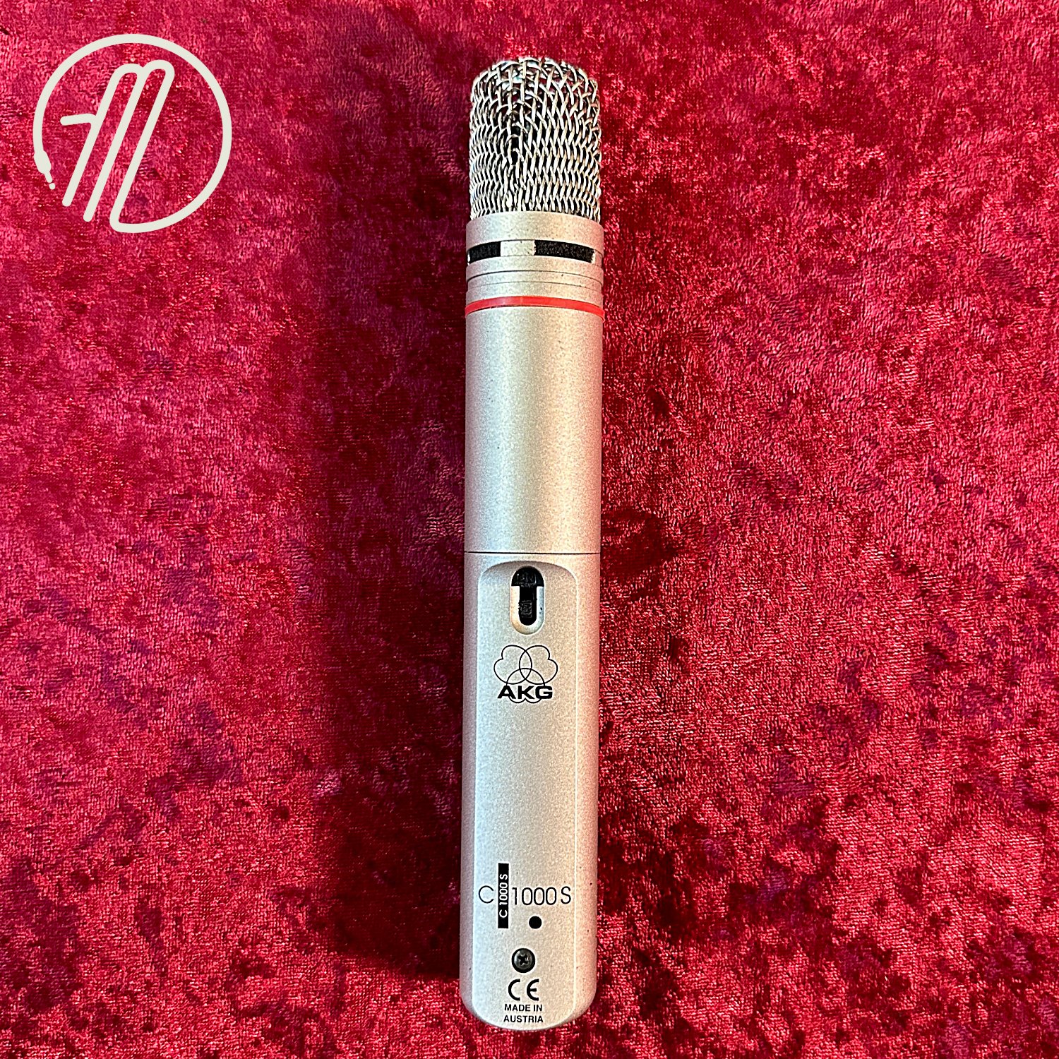 AKG C1000s Microphone w/Bag USED