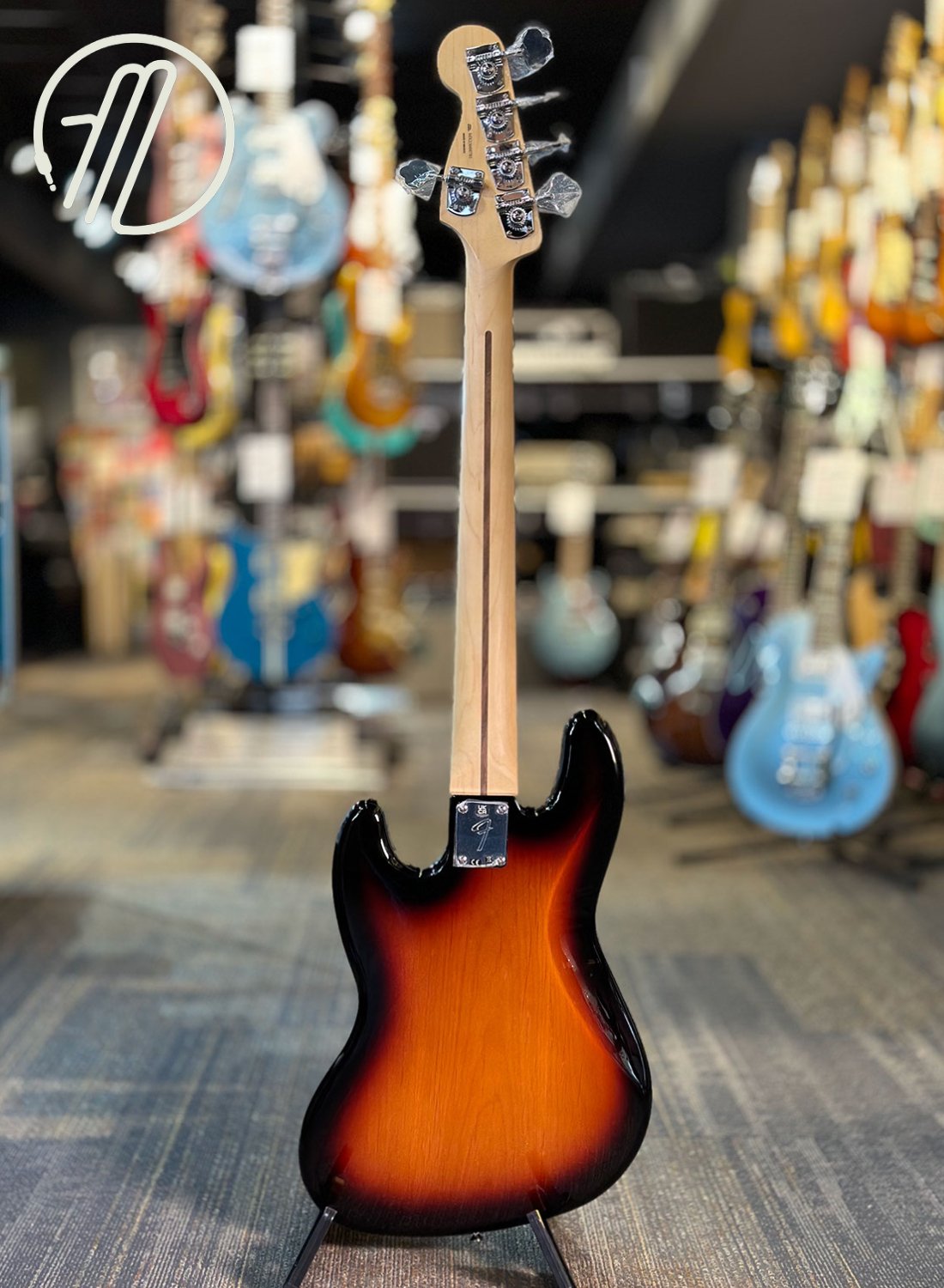 Fender Player Jazz Bass V Pau Ferro Fingerboard 3-Color Sunburst