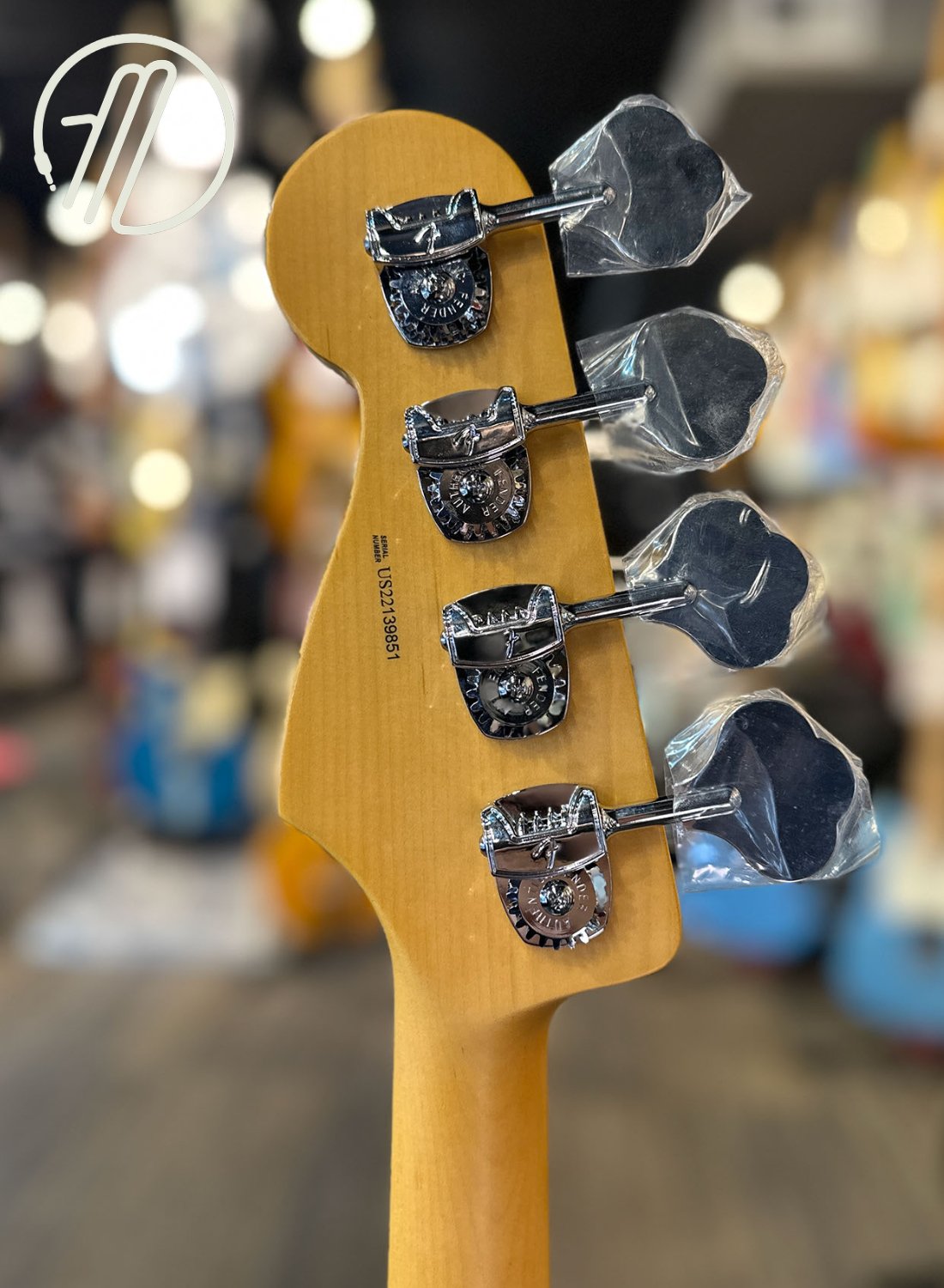 ベース fender jazz bass JD serial Fender Guitar 