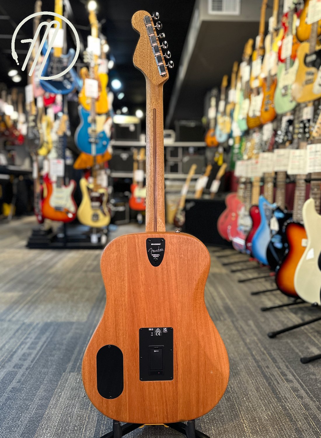 Fender Highway Series Dreadnought, Rosewood Fingerboard, Natural w