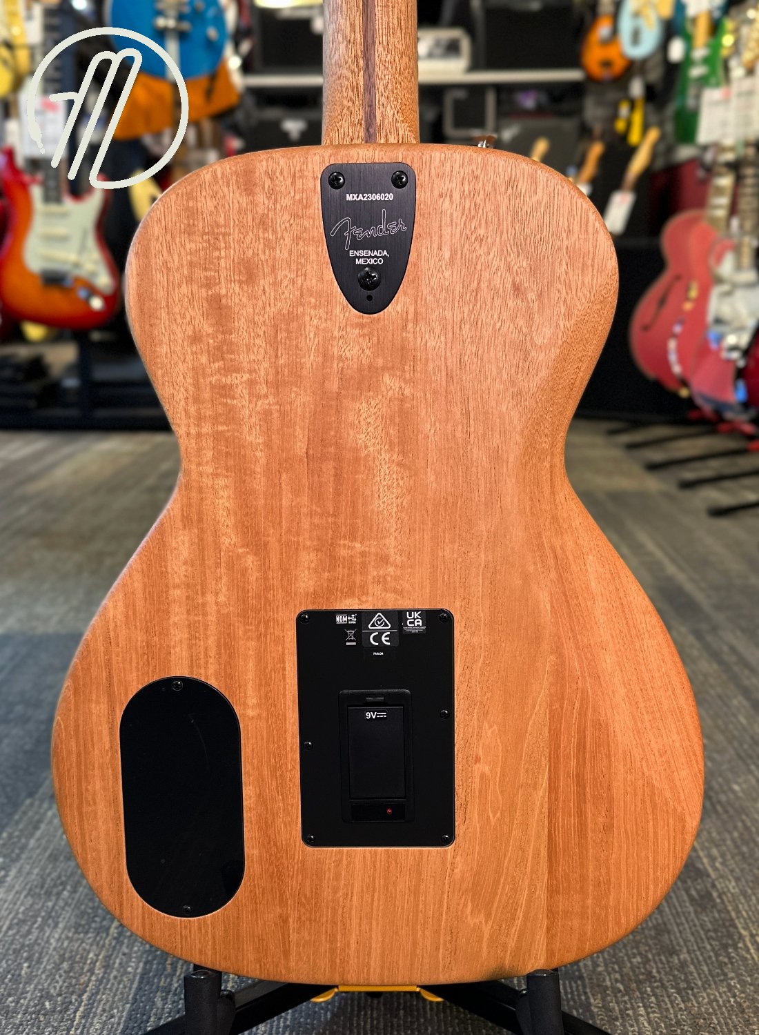 Fender Highway Series Parlor, Rosewood Fingerboard, Natural w