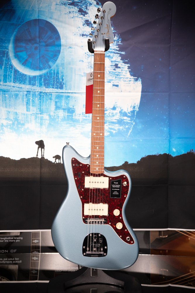 ギター Fender Vintera 60s Jazzmaster PF MHC IBM Fender Vintera 60's JazzMaster PF MHC IBM - 885978077892