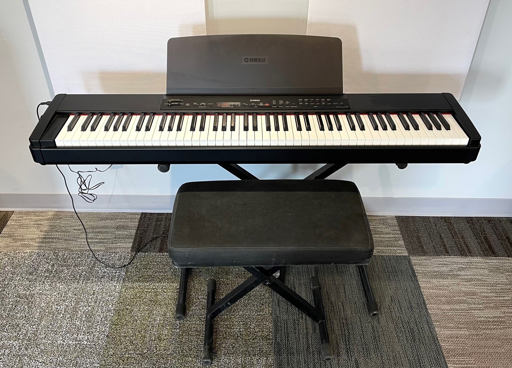 YAMAHA P-90 電子ピアノ