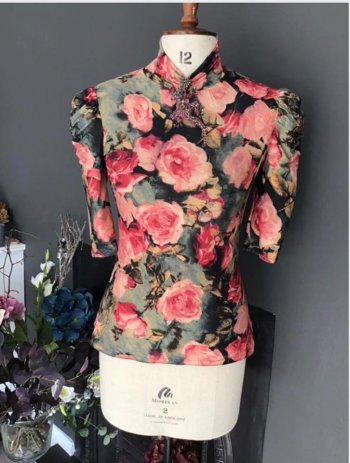 black and pink floral top