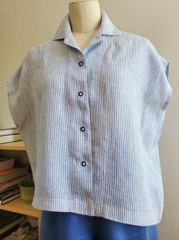 9 Lives vest