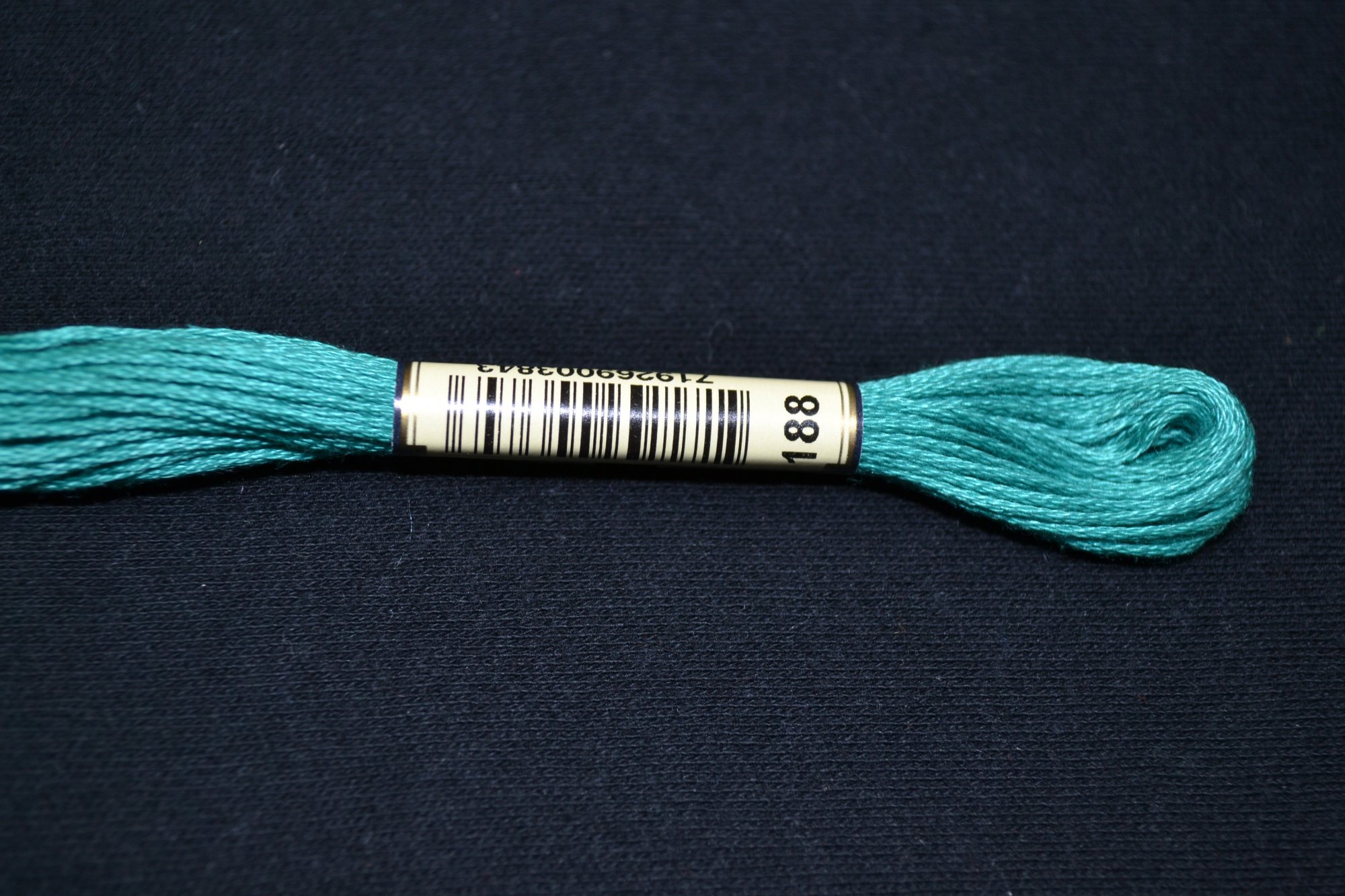 Anchor embroidery thread 322