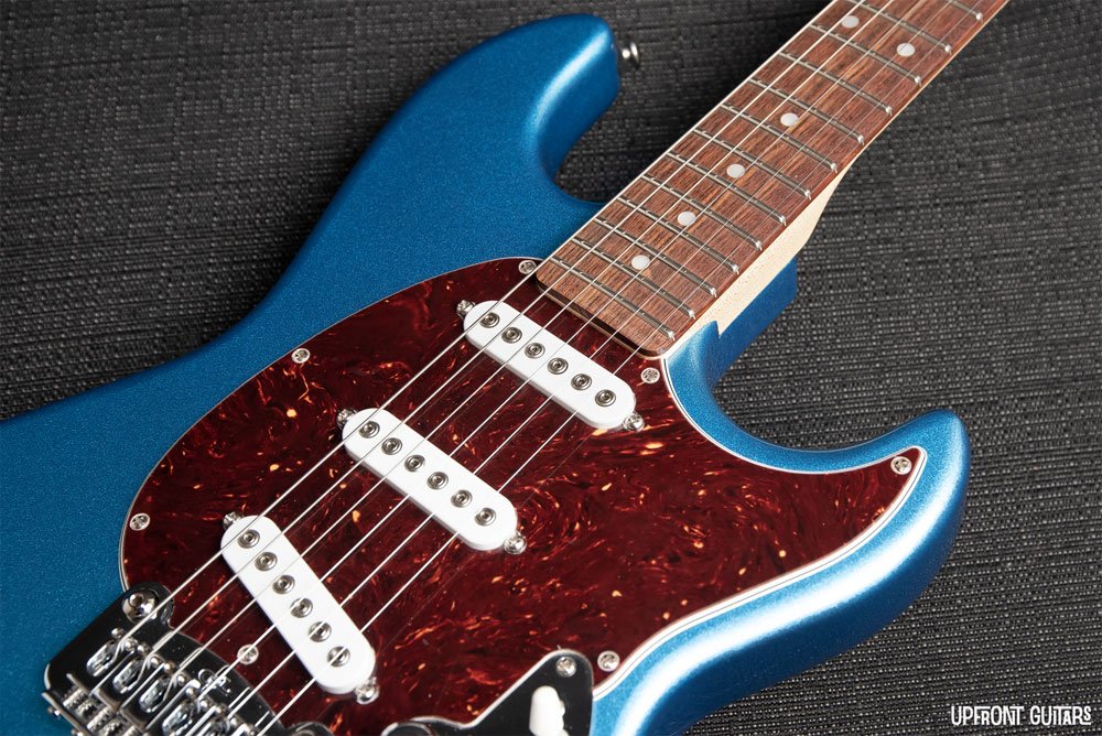 z G&L Fullerton Deluxe Skyhawk Lake Placid Blue - 791018368410