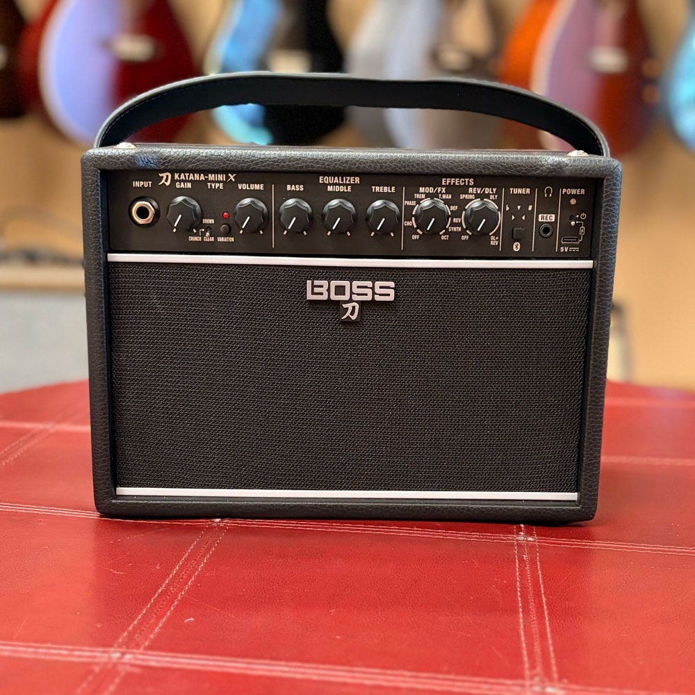 USED Boss Katana-Mini X 1x5 10W Guitar Modeling Amp w/Original Box & Paperwork